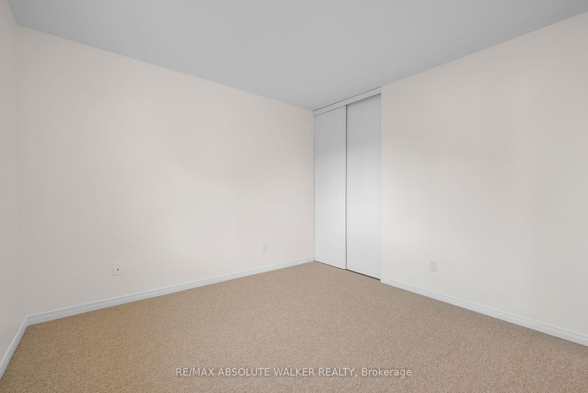 Photo 35 of 763 Montcrest Drive, Ottawa, Fallingbrook/Ridgemount — HOMEH