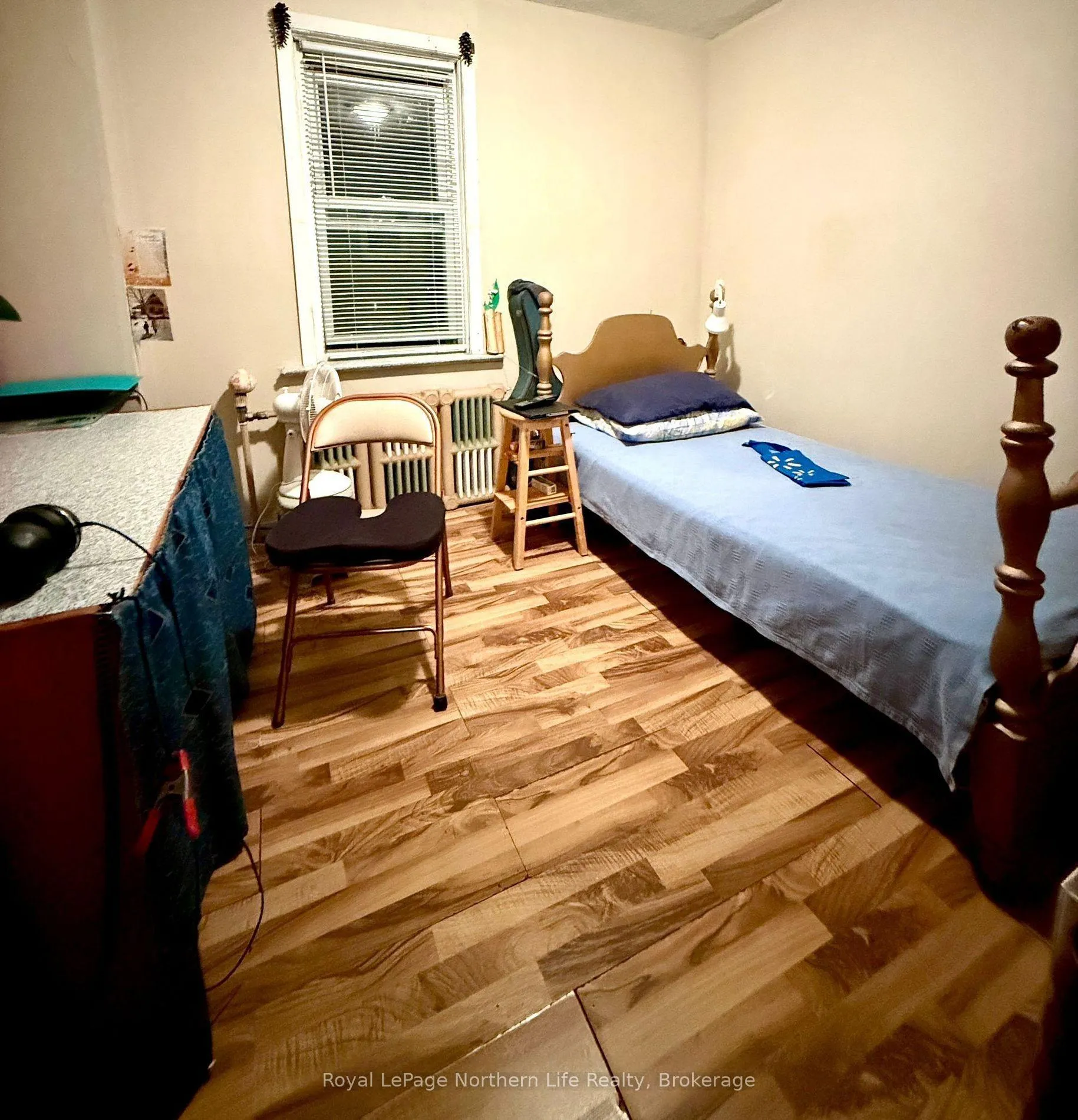 Photo 5 of 230 Third Avenue W, North Bay, Central — HOMEH