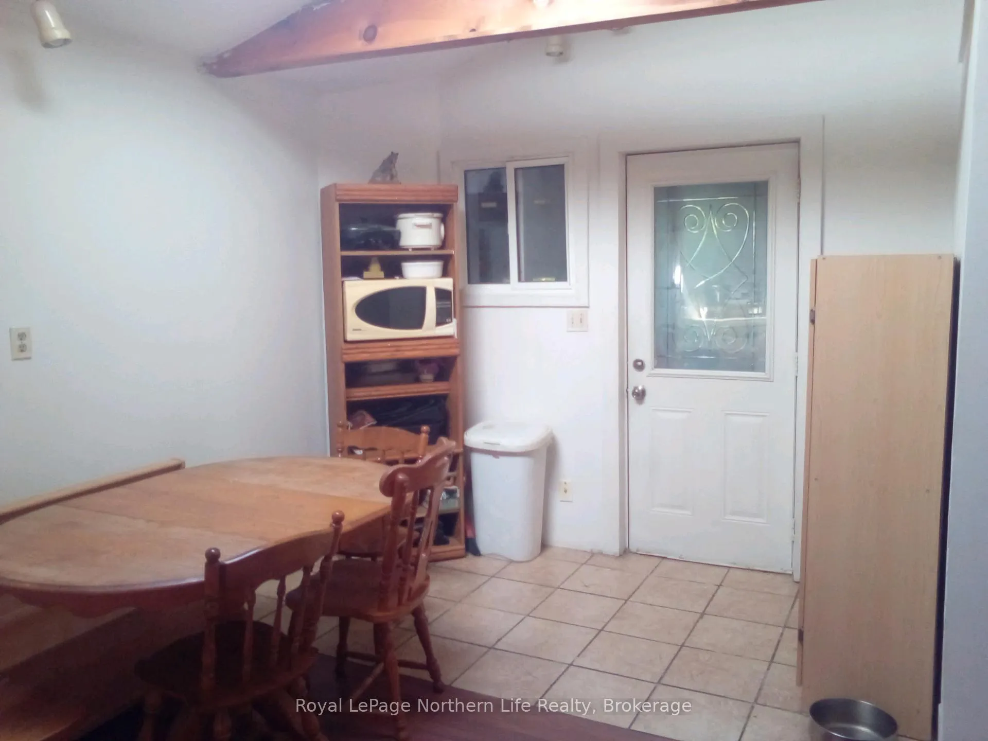 Photo 10 of 230 Third Avenue W, North Bay, Central — HOMEH
