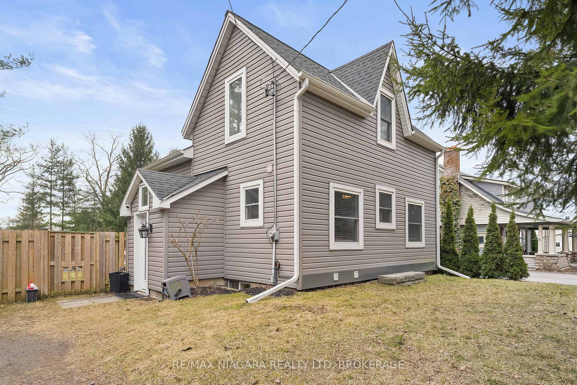 Photo 1 of 772 Canboro Road, Pelham, Fenwick — HOMEH
