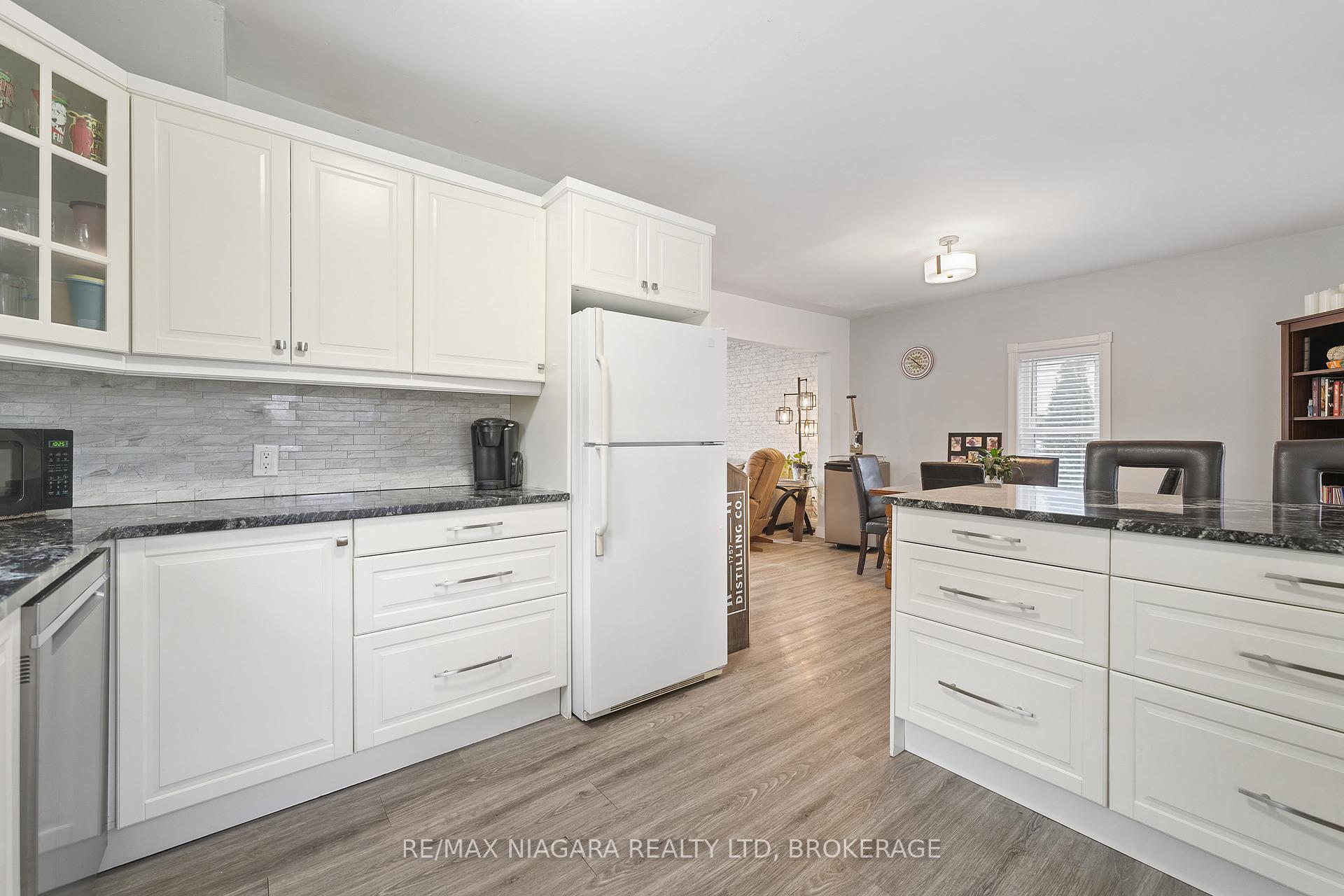 Photo 11 of 772 Canboro Road, Pelham, Fenwick — HOMEH