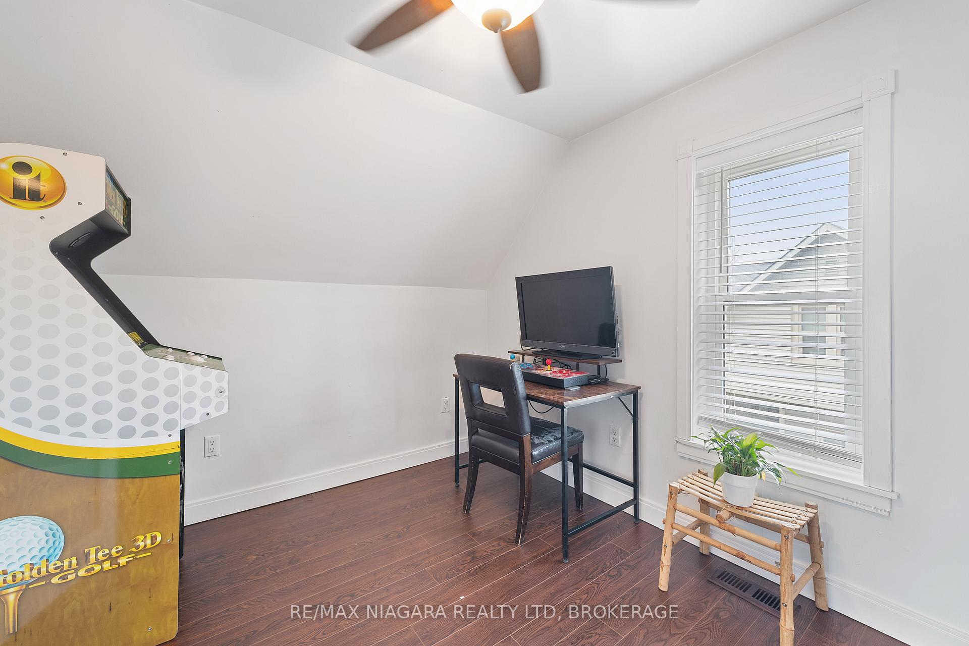 Photo 17 of 772 Canboro Road, Pelham, Fenwick — HOMEH