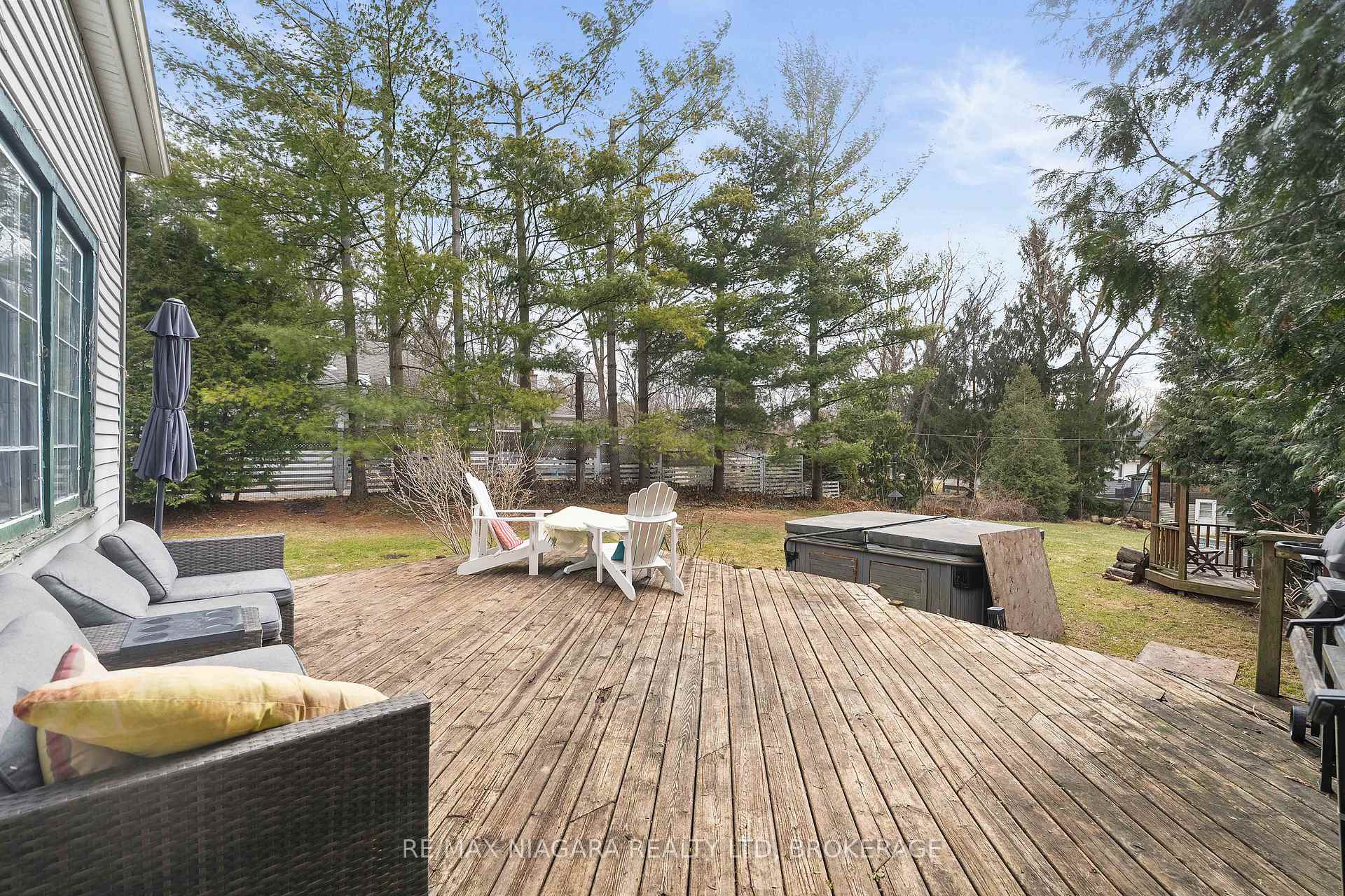 Photo 24 of 772 Canboro Road, Pelham, Fenwick — HOMEH
