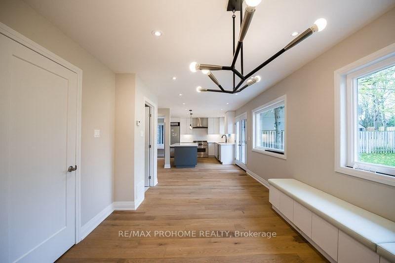 Photo 6 of 24 Liebeck Crescent, Markham, Unionville — HOMEH