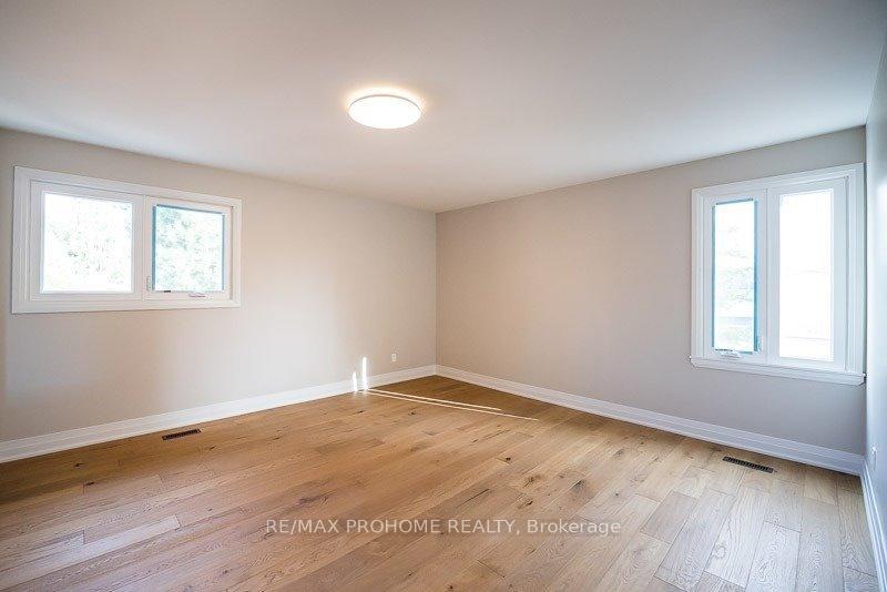 Photo 11 of 24 Liebeck Crescent, Markham, Unionville — HOMEH