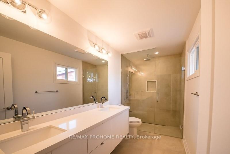 Photo 13 of 24 Liebeck Crescent, Markham, Unionville — HOMEH
