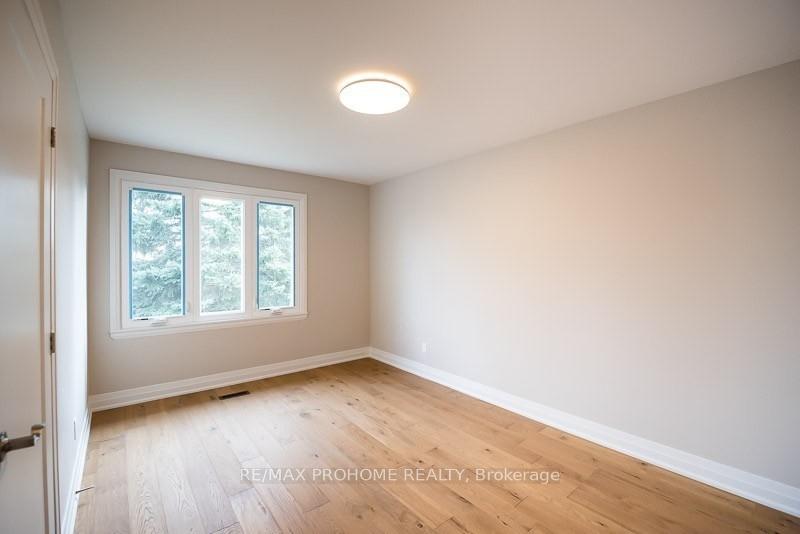 Photo 14 of 24 Liebeck Crescent, Markham, Unionville — HOMEH