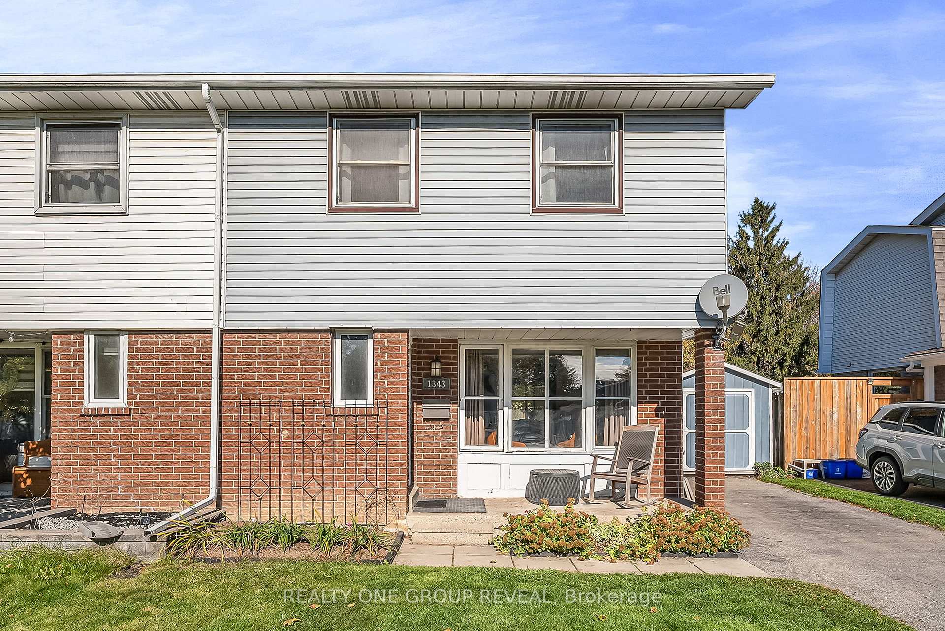 Front of 1343 Fenelon Crescent