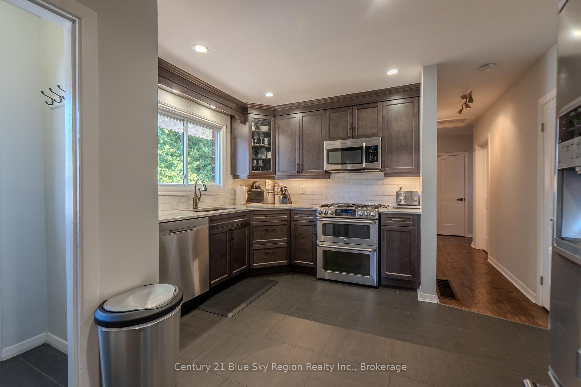 Photo 12 of 773 Mckay Avenue, North Bay, Widdifield — HOMEH