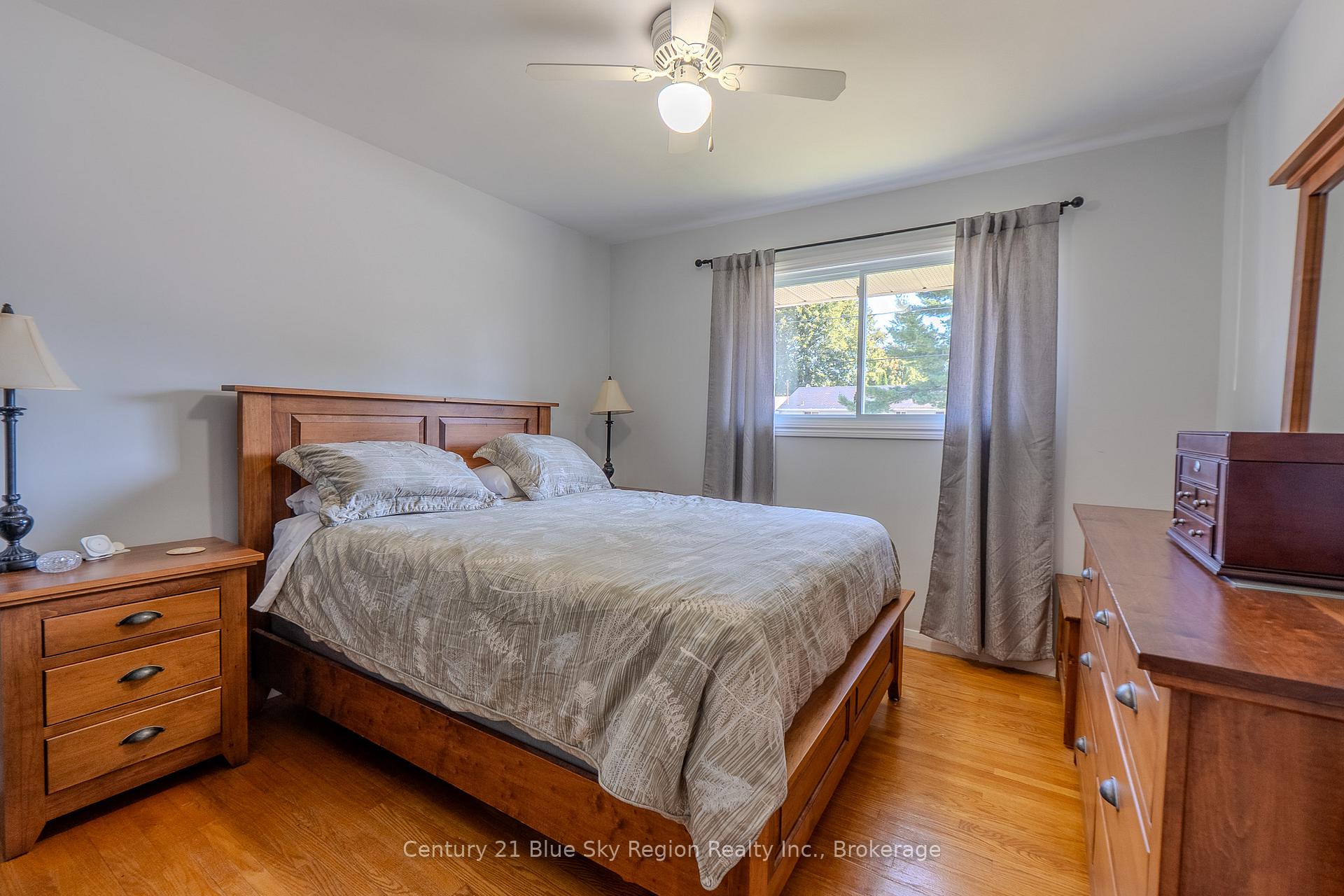 Photo 18 of 773 Mckay Avenue, North Bay, Widdifield — HOMEH