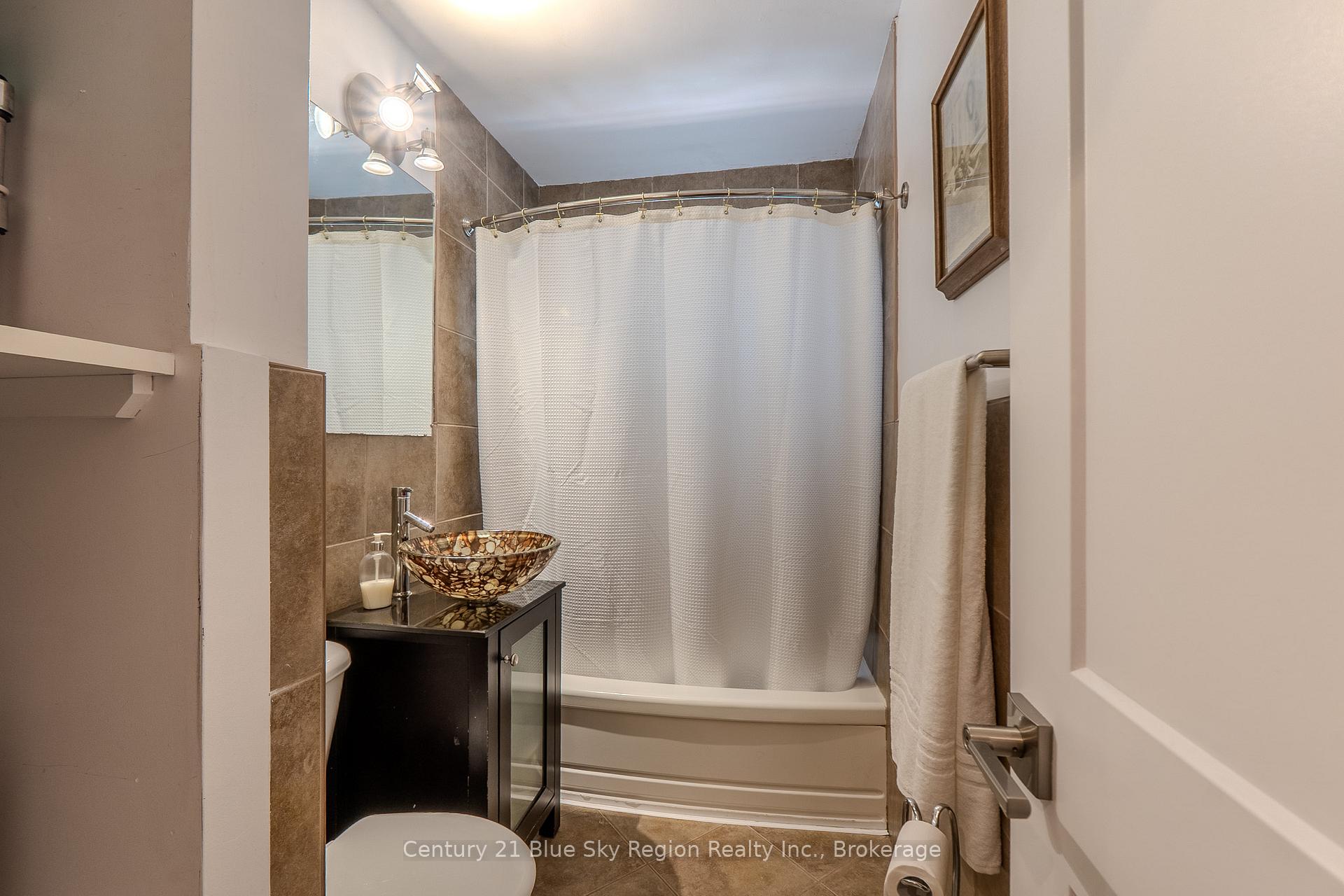 Photo 21 of 773 Mckay Avenue, North Bay, Widdifield — HOMEH