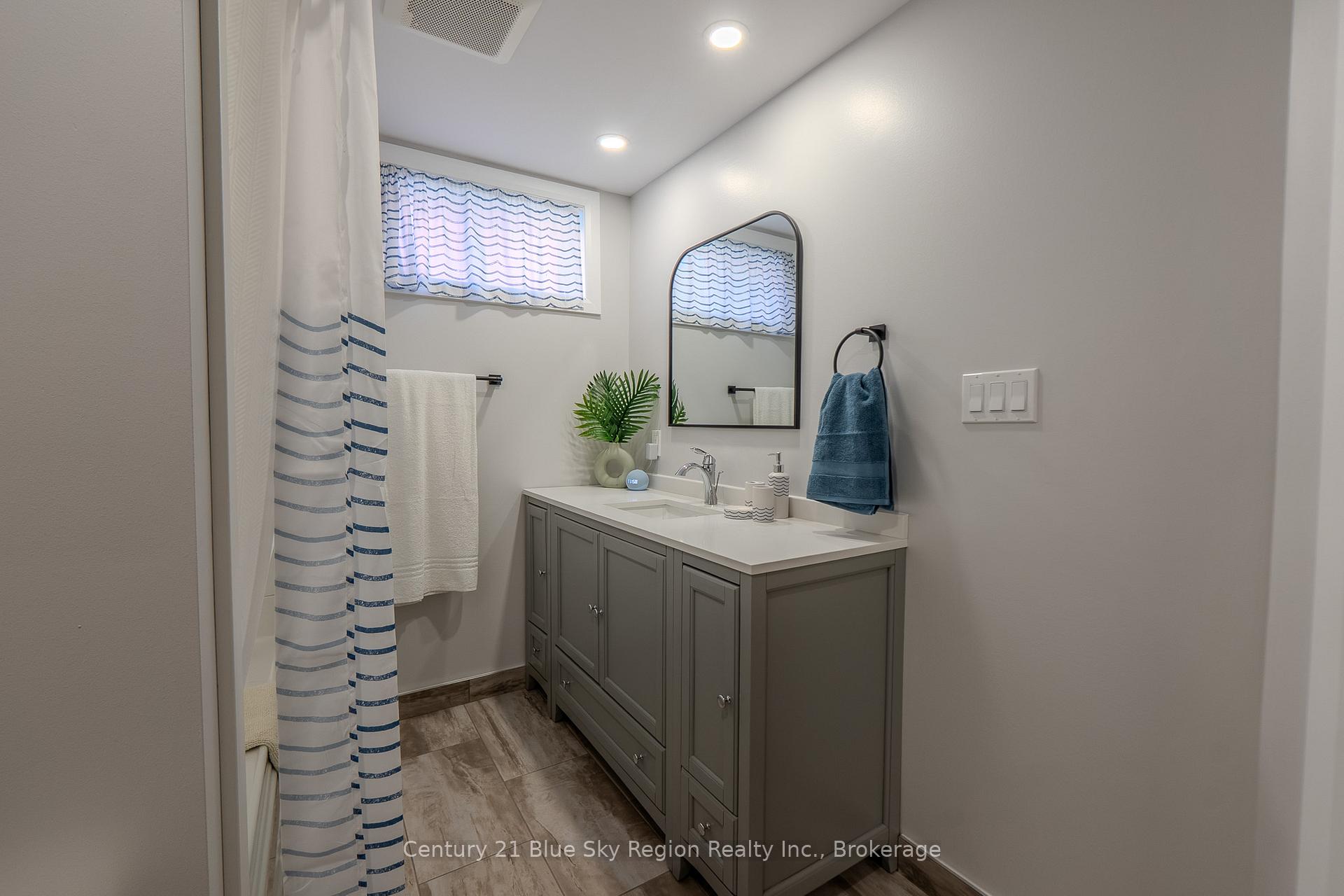 Photo 32 of 773 Mckay Avenue, North Bay, Widdifield — HOMEH
