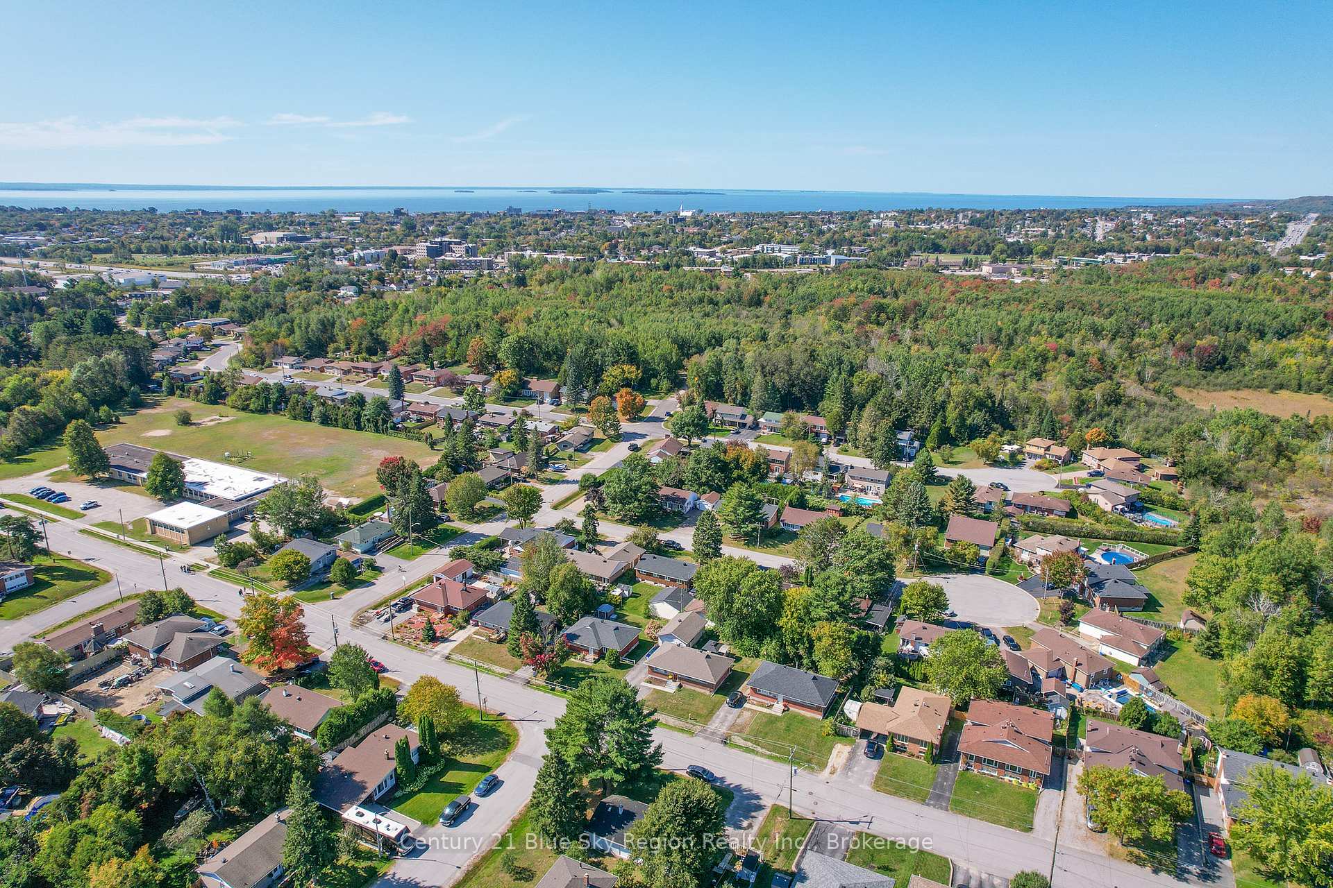 Photo 45 of 773 Mckay Avenue, North Bay, Widdifield — HOMEH
