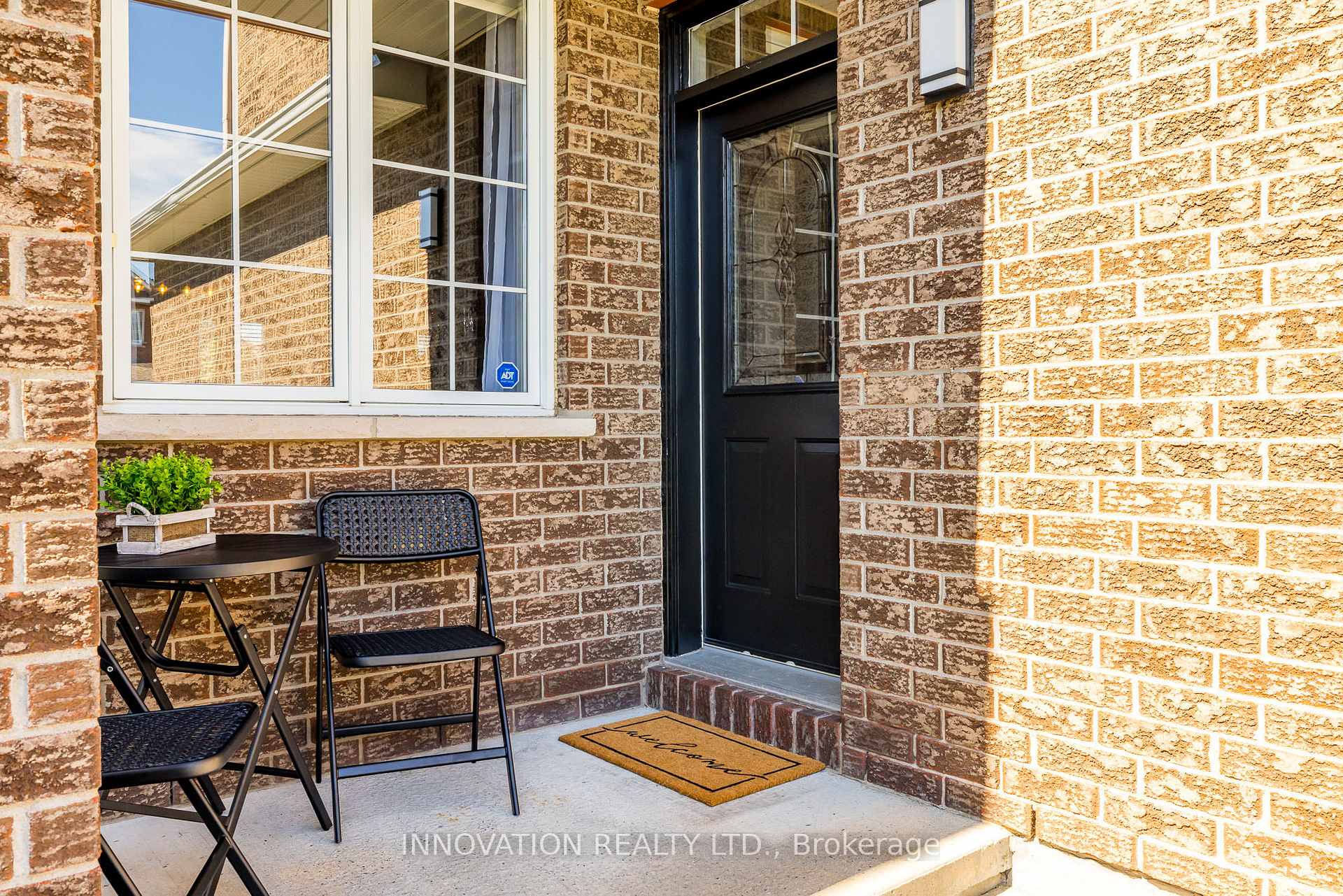 Photo 2 of 1940 Lobelia Way, Ottawa, Springridge/East Village — HOMEH