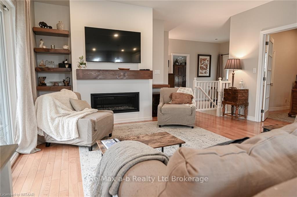 Photo 13 of 6 Maple Street, Norwich, Otterville — HOMEH