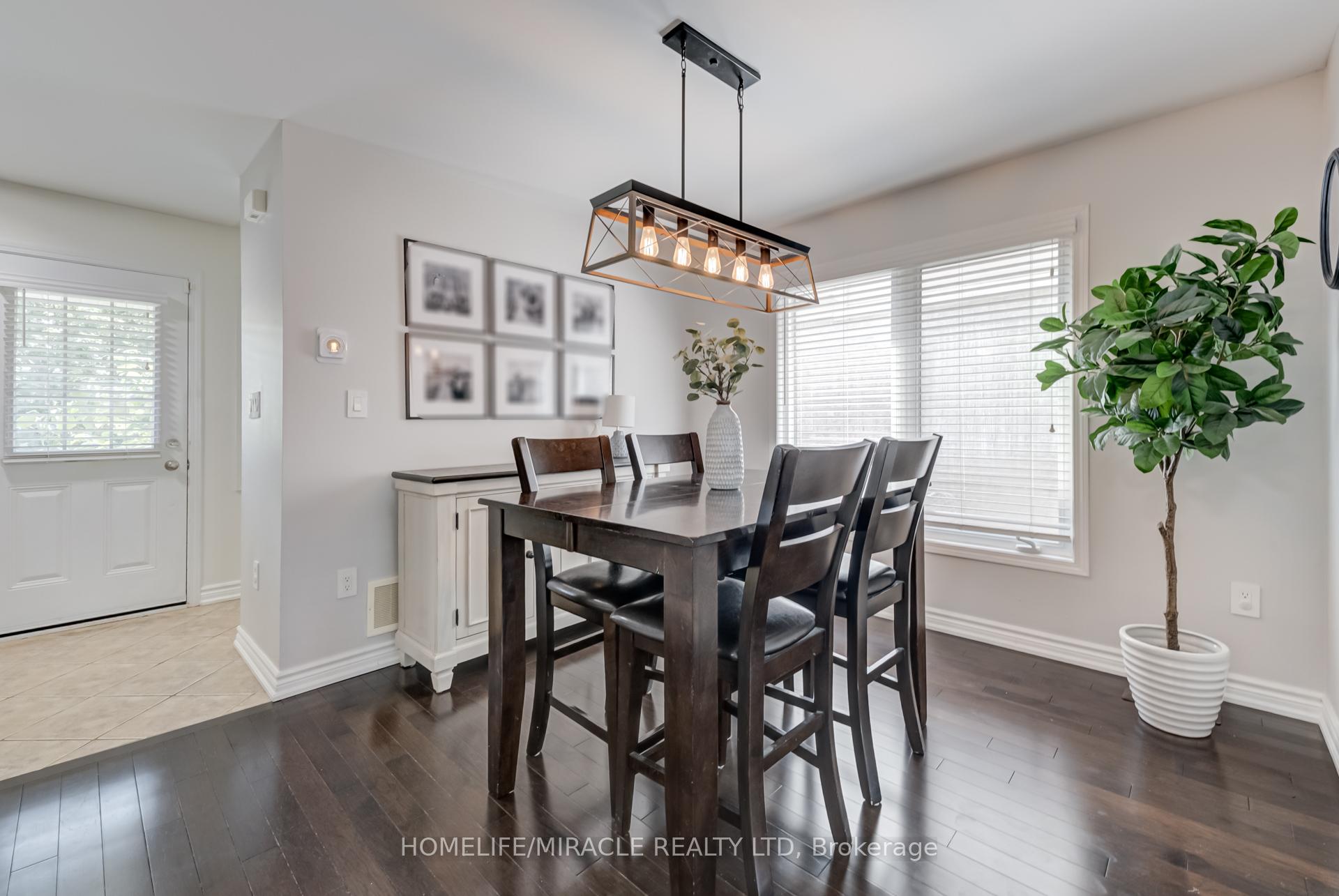 Photo 12 of 75 Kidd Crescent, New Tecumseth, Alliston — HOMEH