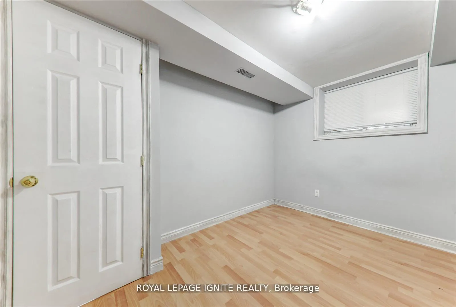 Photo 8 of Unit Bsmt, 1279 Northmount Street, Oshawa, Centennial — HOMEH