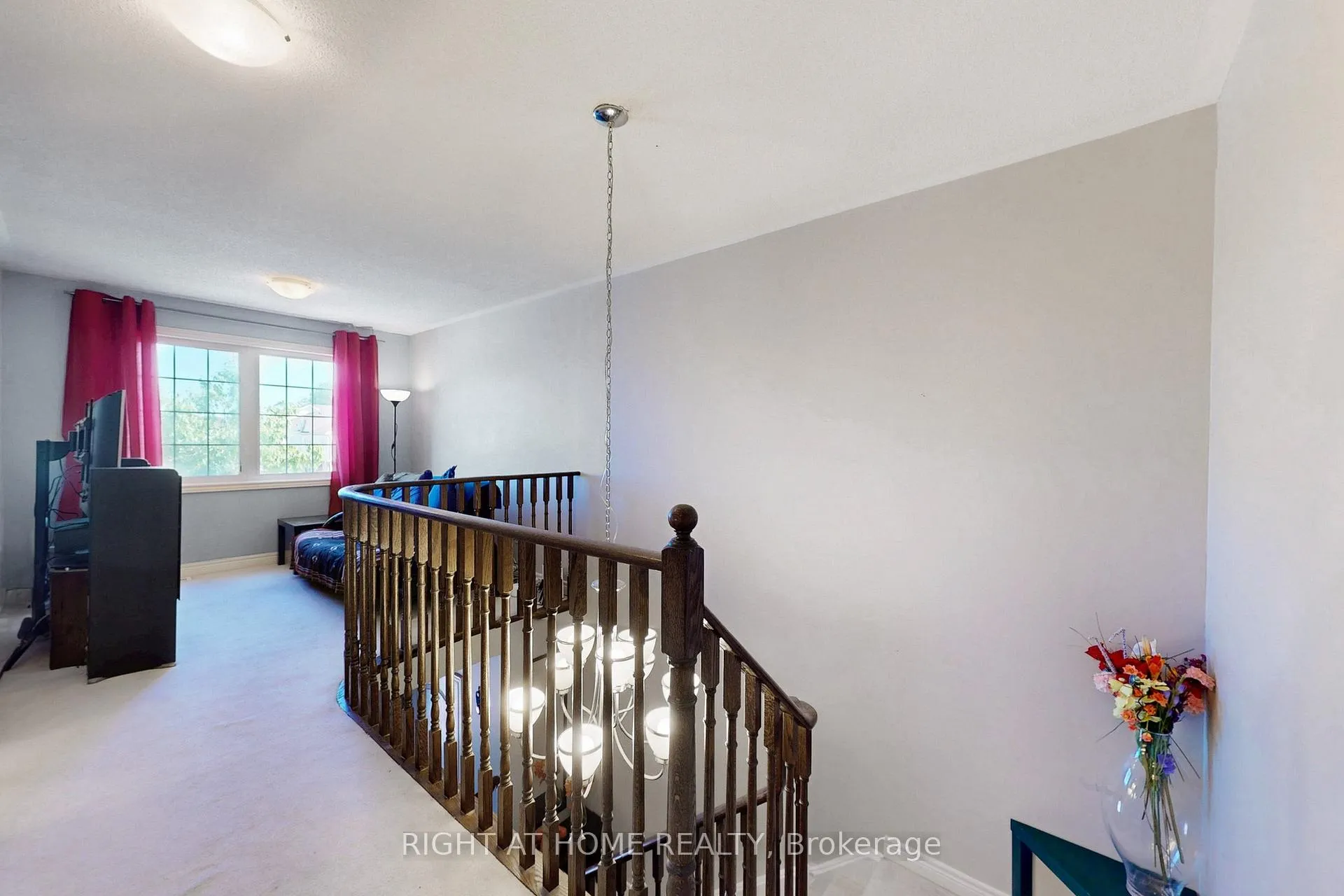 Photo 14 of 1373 Woodstream Avenue, Oshawa, Taunton — HOMEH
