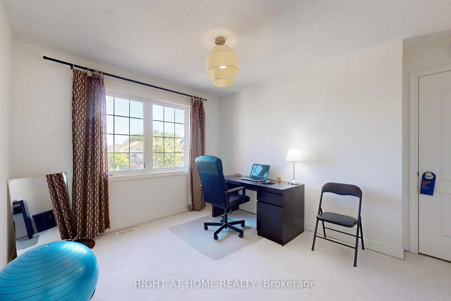 Photo 16 of 1373 Woodstream Avenue, Oshawa, Taunton — HOMEH