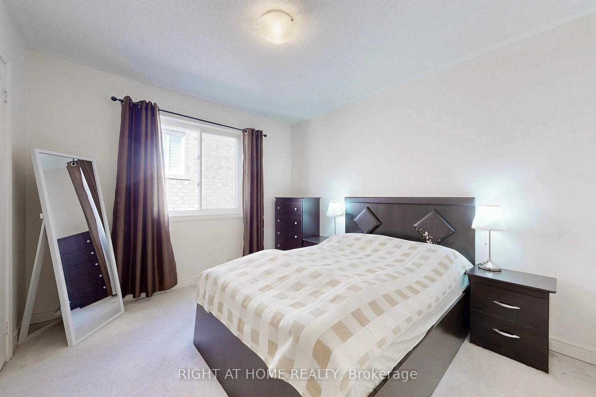 Photo 21 of 1373 Woodstream Avenue, Oshawa, Taunton — HOMEH