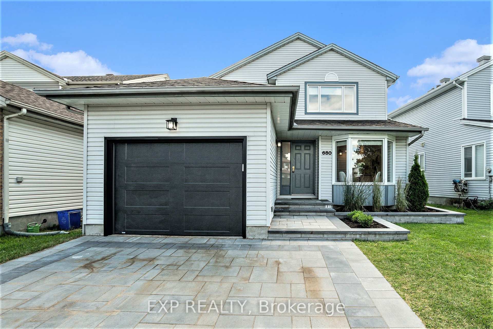 Photo 2 of 680 Mathieu Way, Ottawa, Fallingbrook/Pineridge — HOMEH