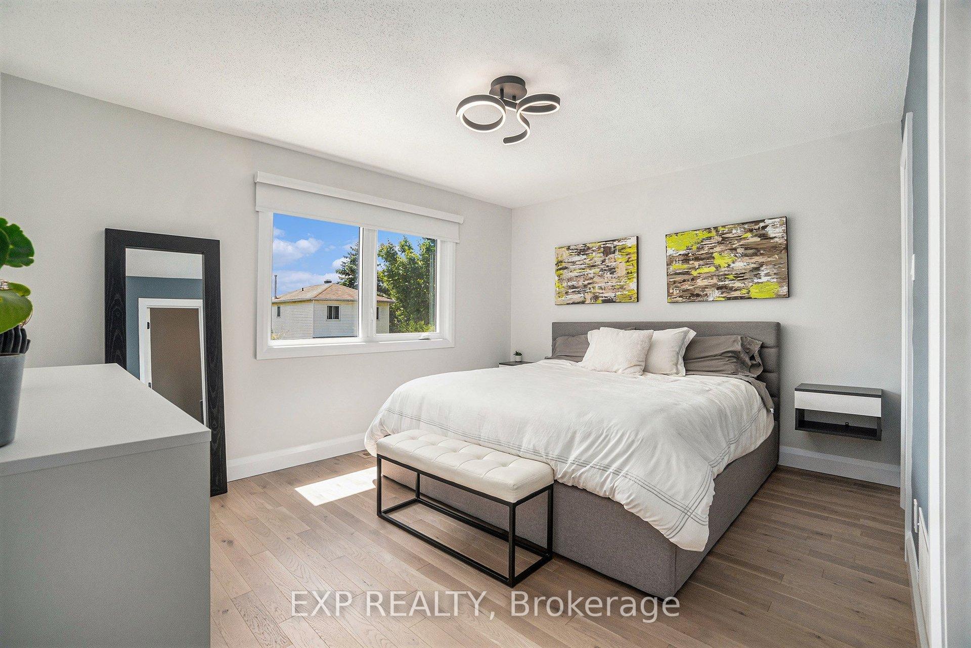 Photo 18 of 680 Mathieu Way, Ottawa, Fallingbrook/Pineridge — HOMEH