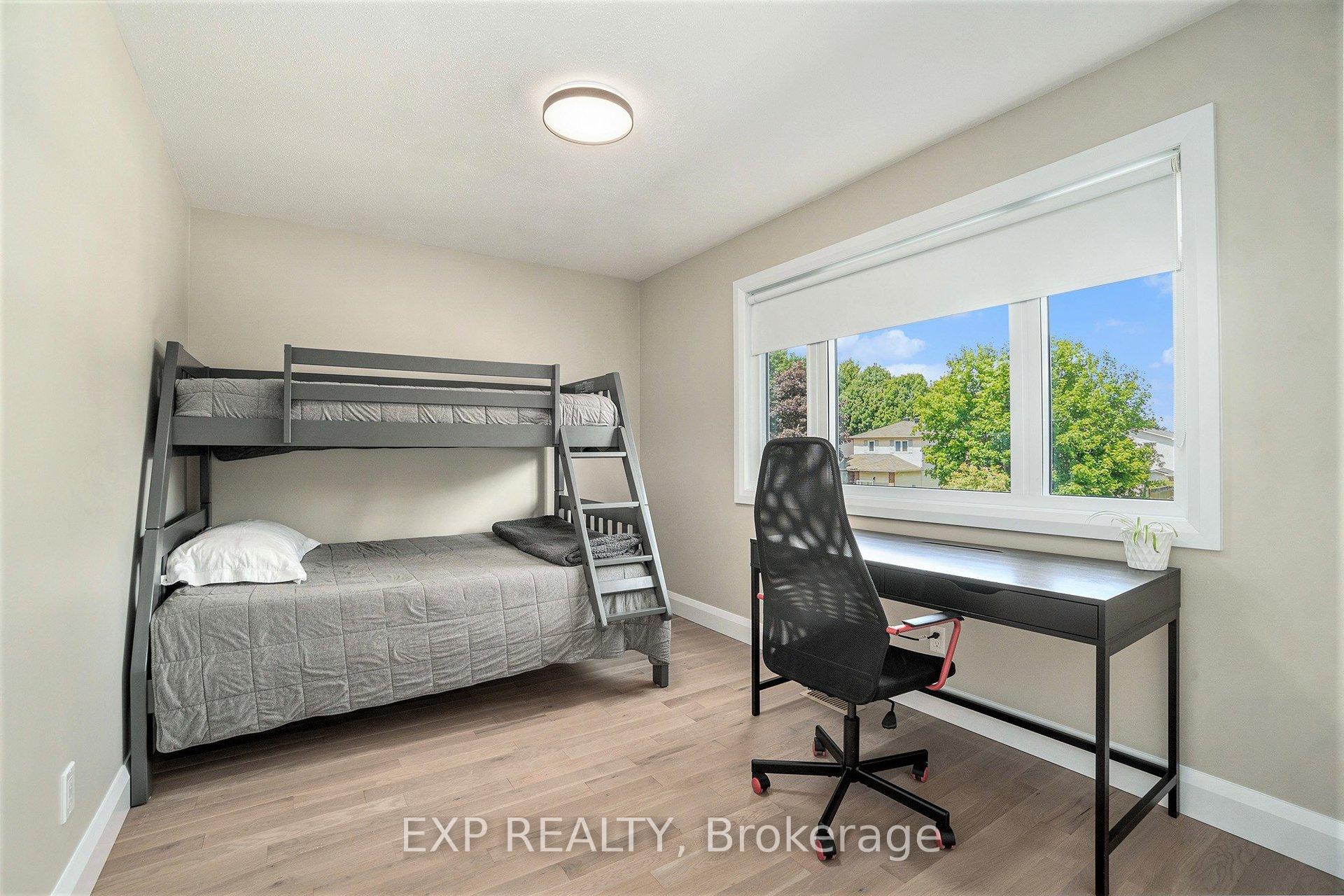 Photo 24 of 680 Mathieu Way, Ottawa, Fallingbrook/Pineridge — HOMEH
