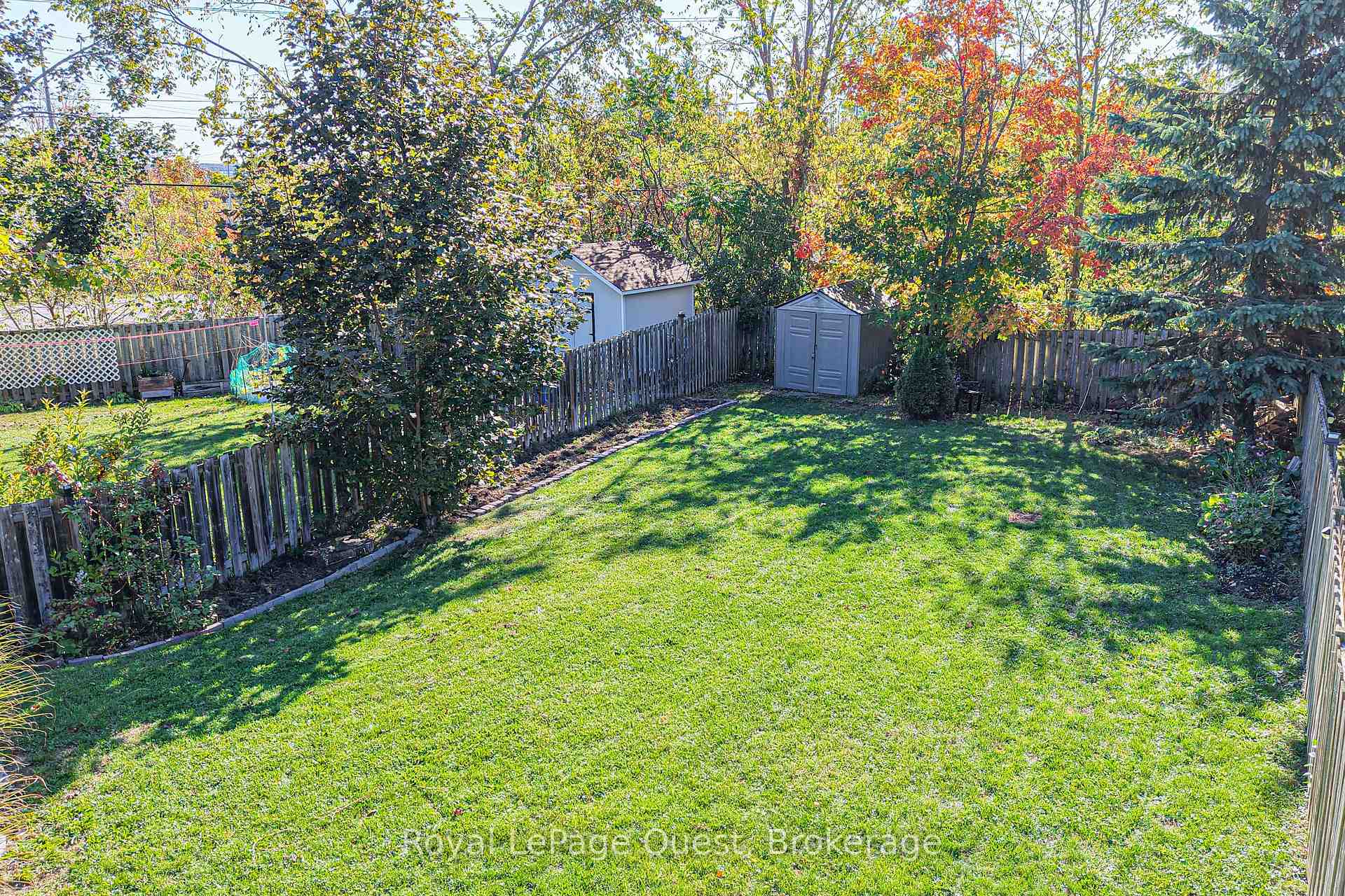 Photo 5 of 11 Goldie Drive, Orillia — HOMEH