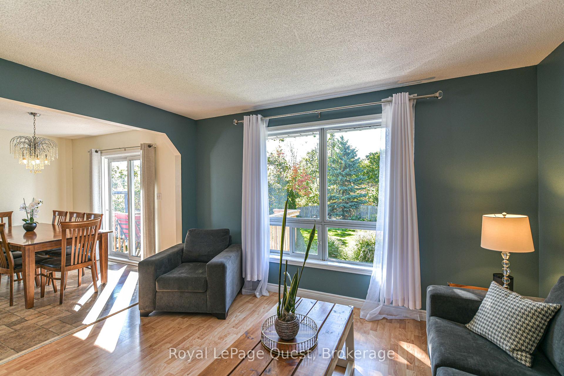 Photo 10 of 11 Goldie Drive, Orillia — HOMEH