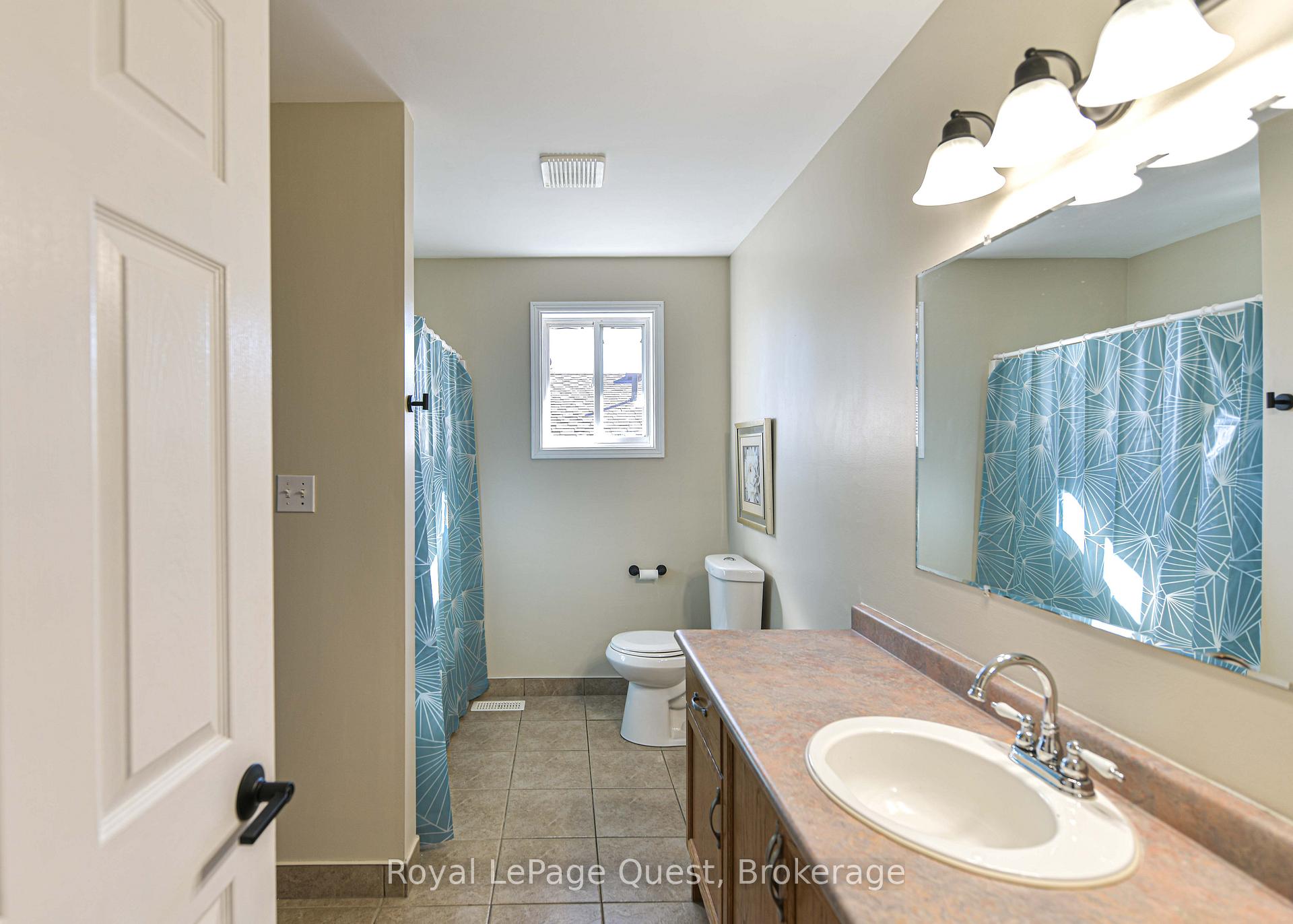 Photo 15 of 11 Goldie Drive, Orillia — HOMEH