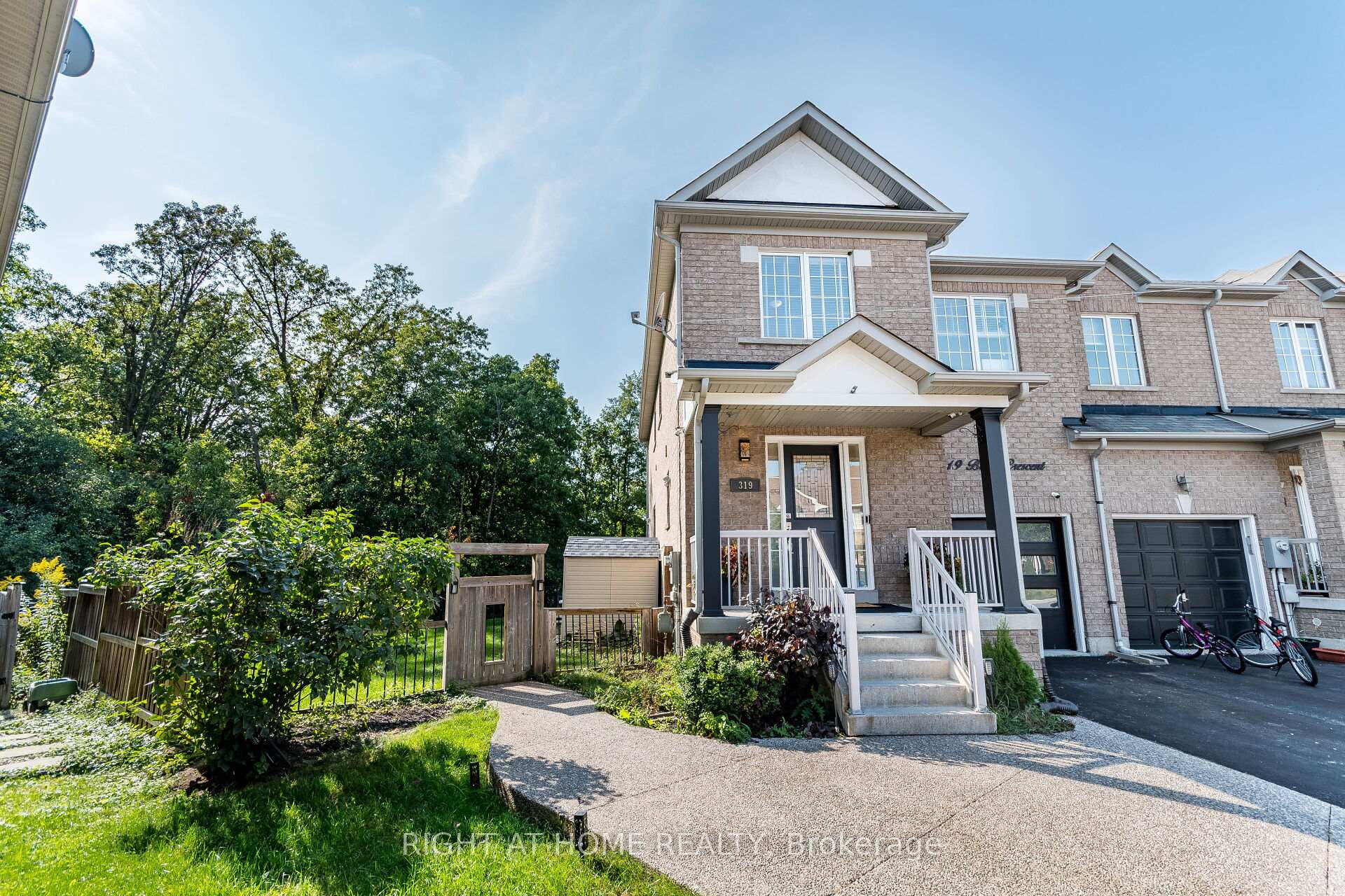 Photo 15 of 319 Bussel Crescent N, Milton, Clarke — HOMEH