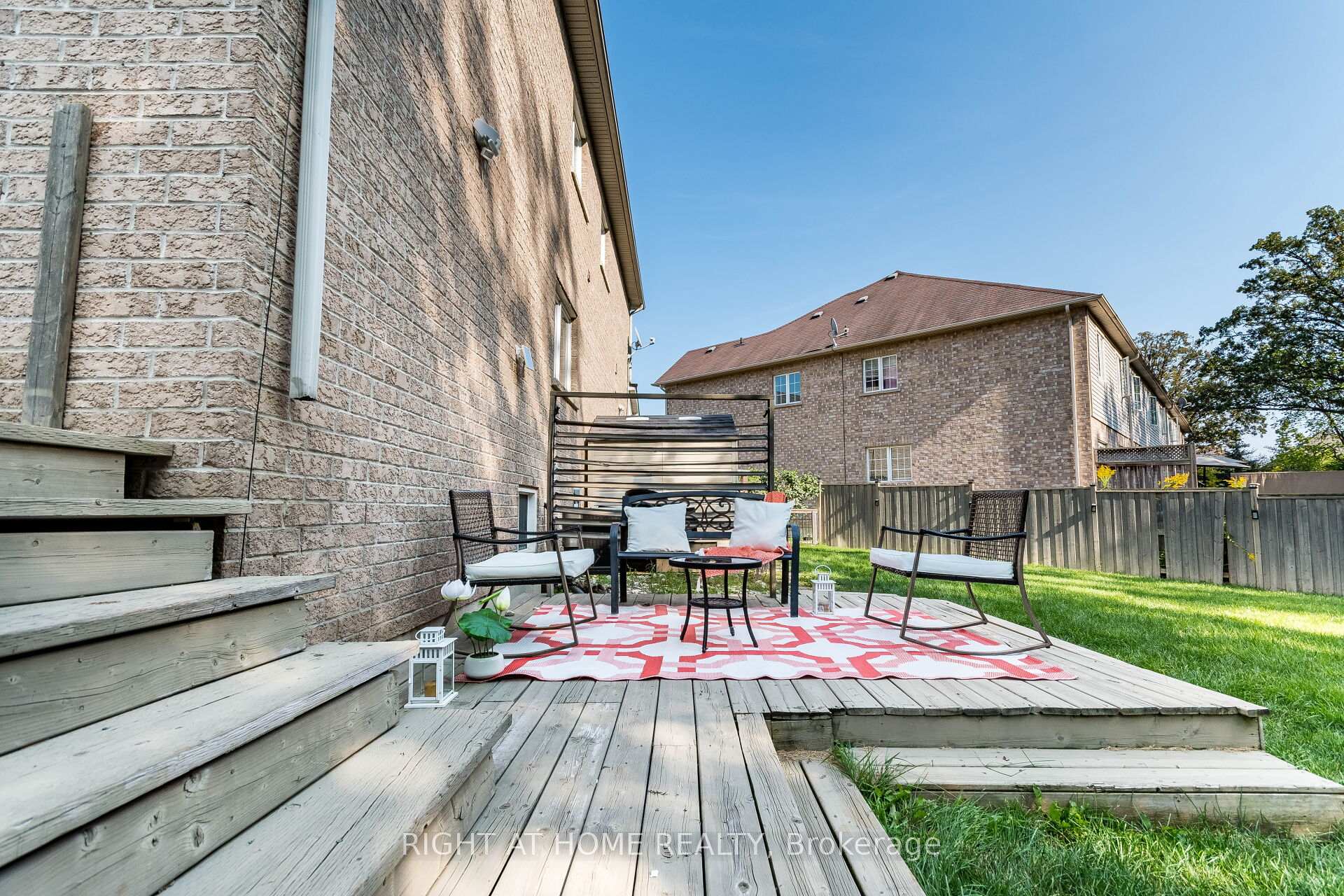 Photo 10 of 319 Bussel Crescent N, Milton, Clarke — HOMEH