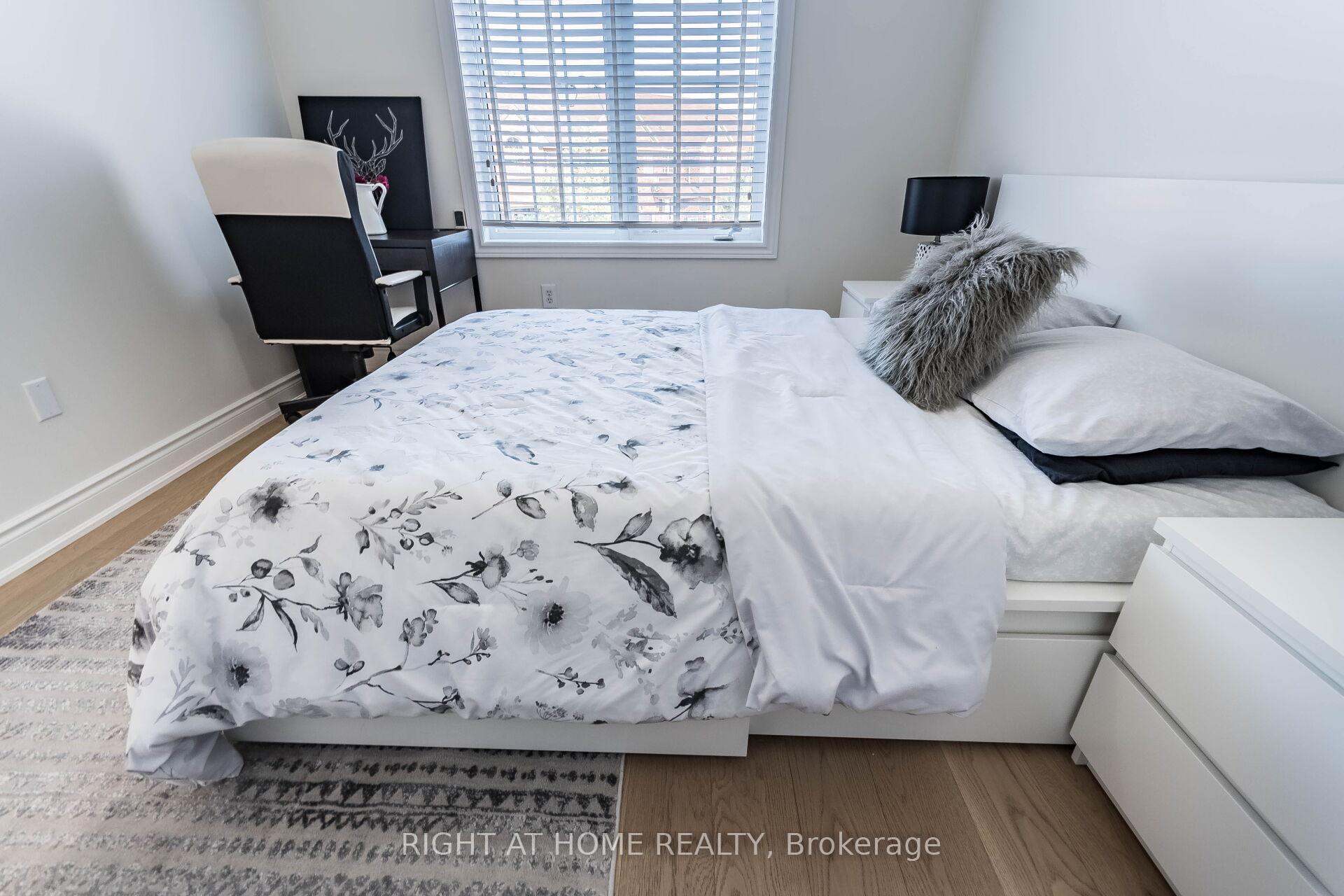 Photo 33 of 319 Bussel Crescent N, Milton, Clarke — HOMEH
