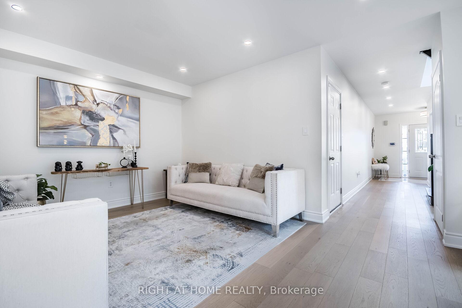 Photo 26 of 319 Bussel Crescent N, Milton, Clarke — HOMEH