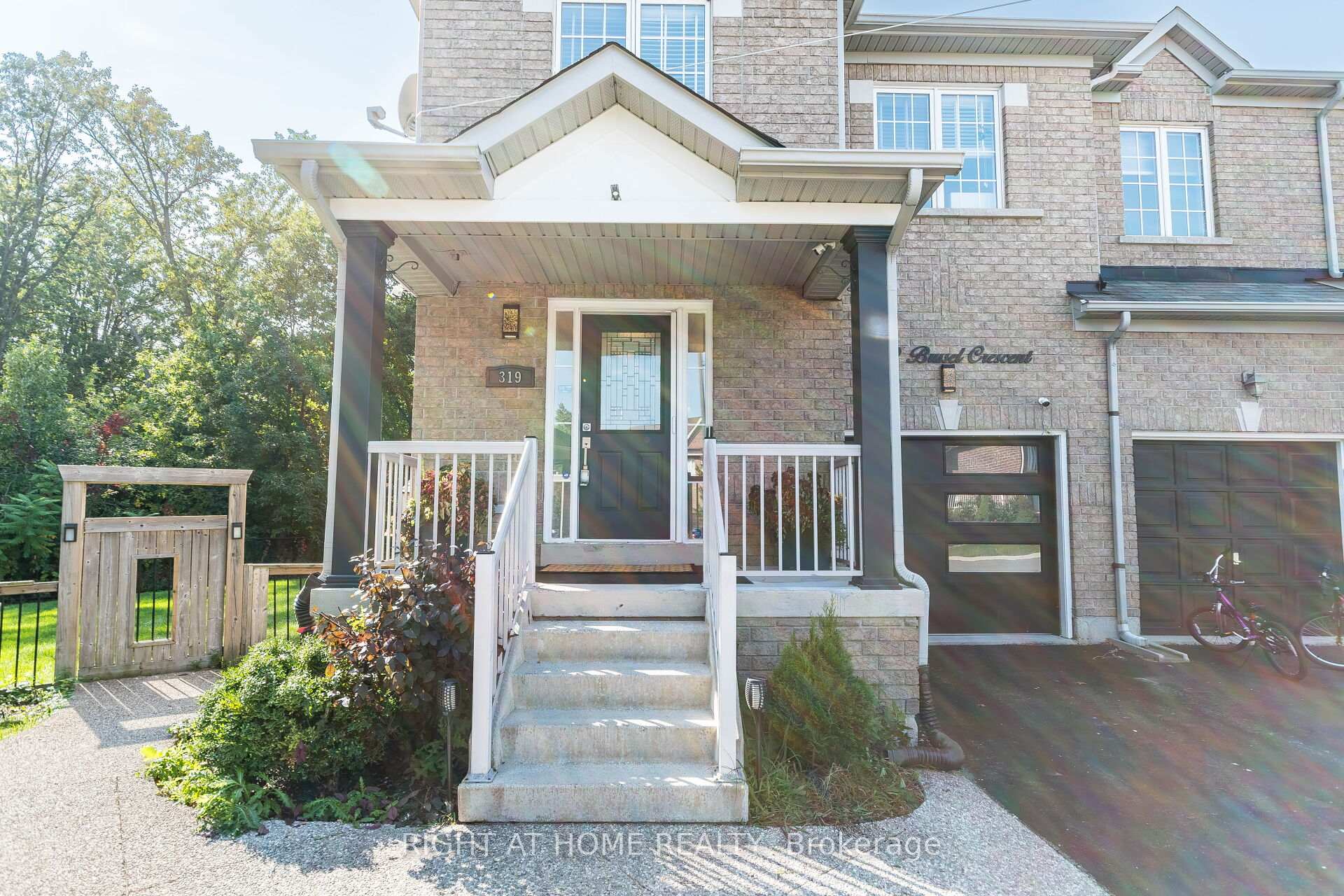 Photo 27 of 319 Bussel Crescent N, Milton, Clarke — HOMEH