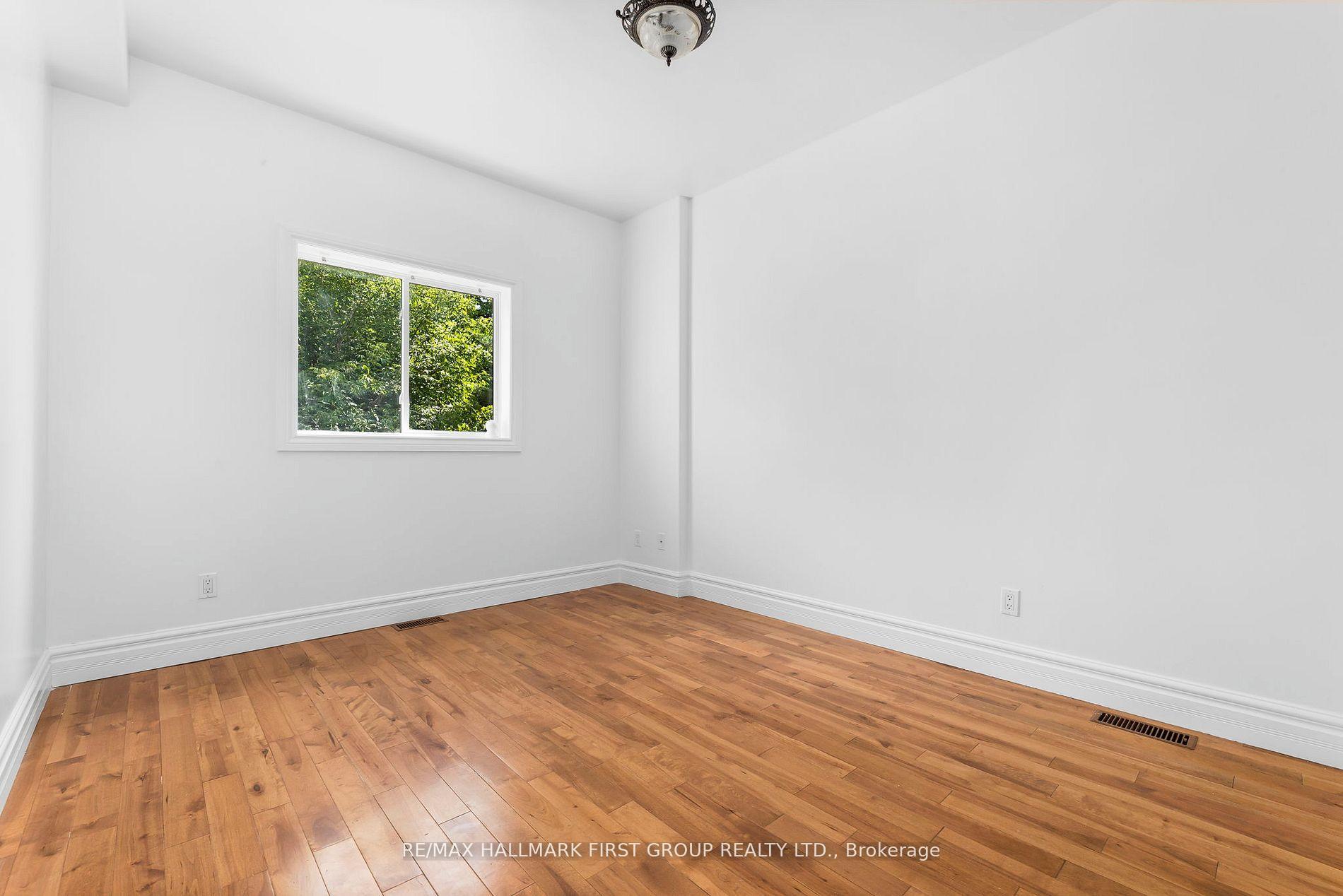 Photo 16 of 147 Tresane Street, Oshawa, Vanier — HOMEH