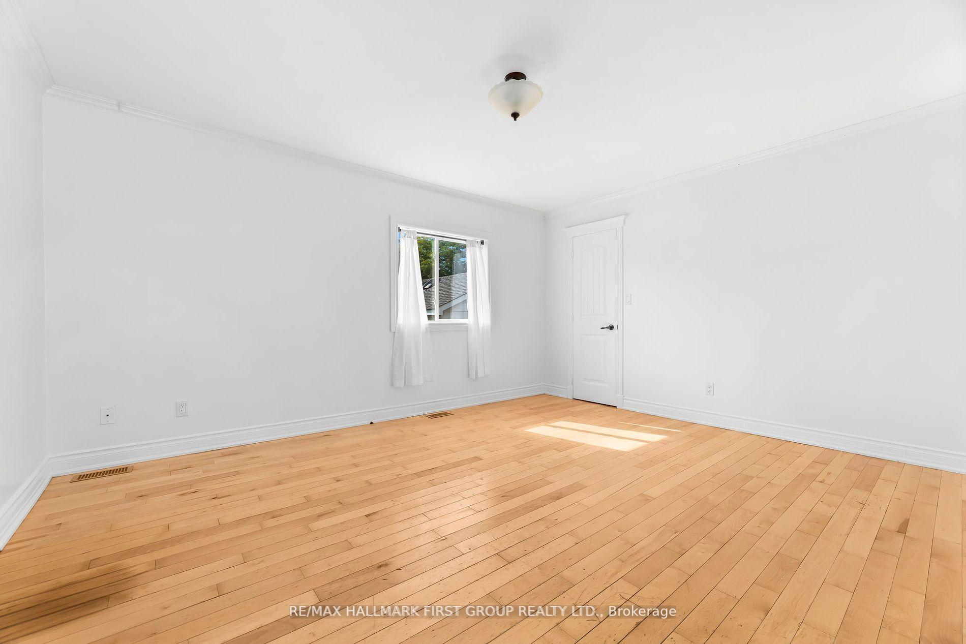 Photo 20 of 147 Tresane Street, Oshawa, Vanier — HOMEH