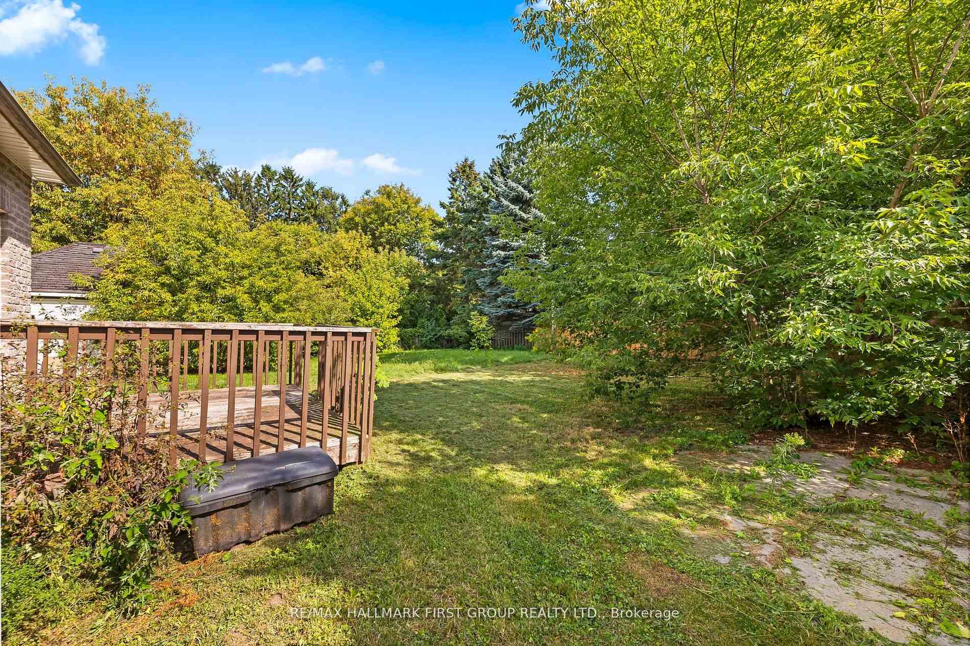 Photo 32 of 147 Tresane Street, Oshawa, Vanier — HOMEH