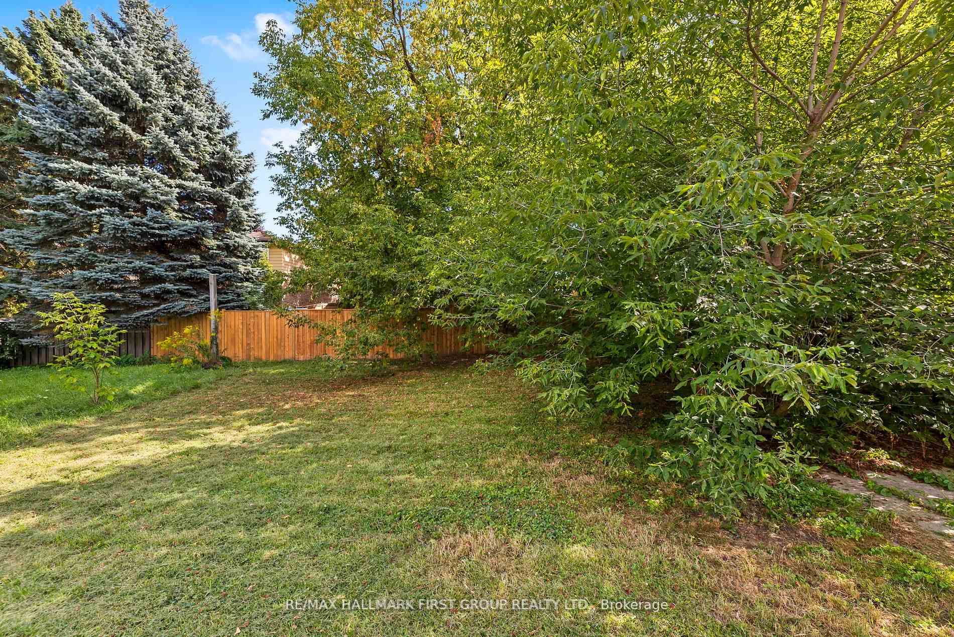 Photo 36 of 147 Tresane Street, Oshawa, Vanier — HOMEH