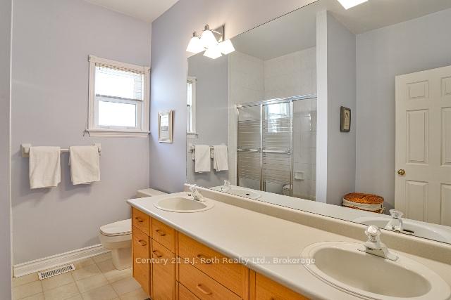 Photo 32 of 624 High Street, Orillia — HOMEH