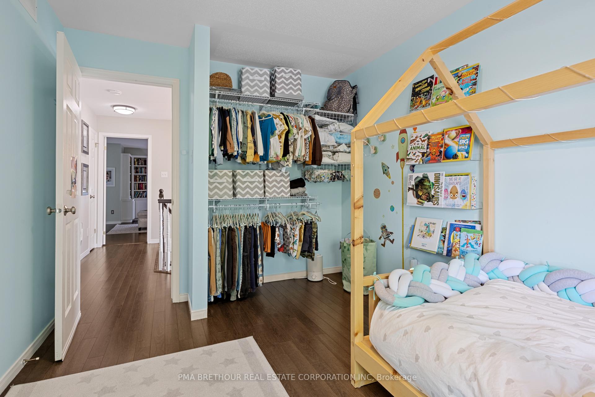 Photo 16 of 572 Renaissance Drive, Ottawa, Avalon East — HOMEH