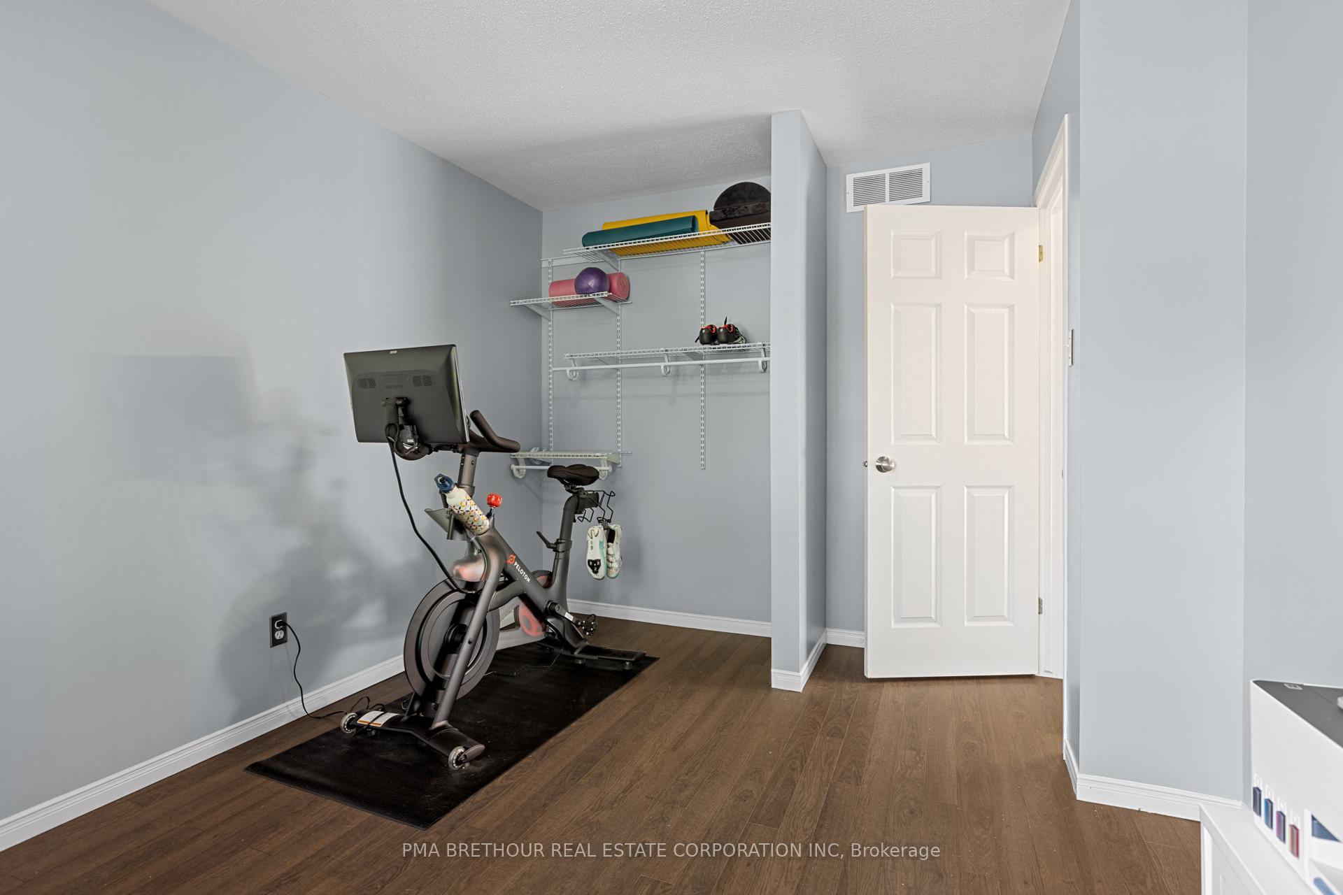 Photo 18 of 572 Renaissance Drive, Ottawa, Avalon East — HOMEH