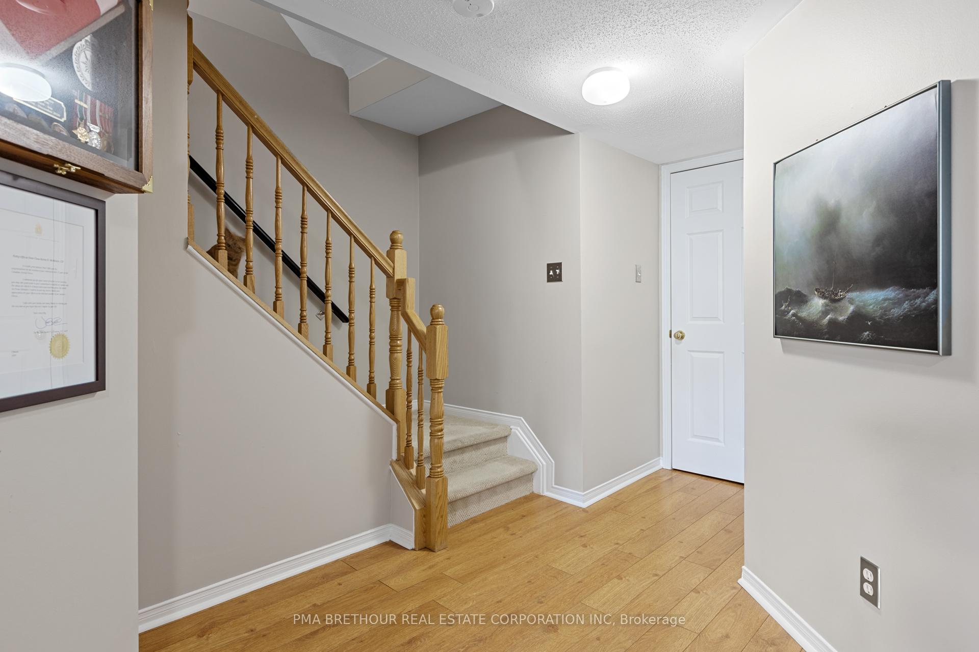 Photo 25 of 572 Renaissance Drive, Ottawa, Avalon East — HOMEH