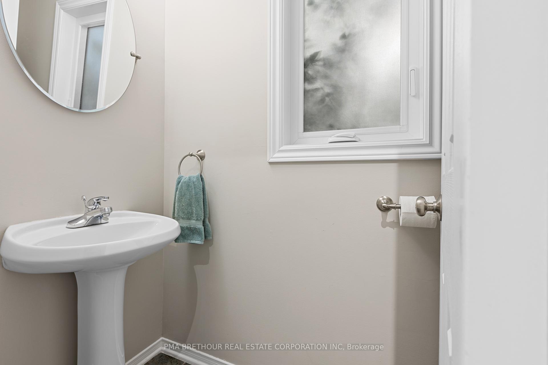 Photo 27 of 572 Renaissance Drive, Ottawa, Avalon East — HOMEH