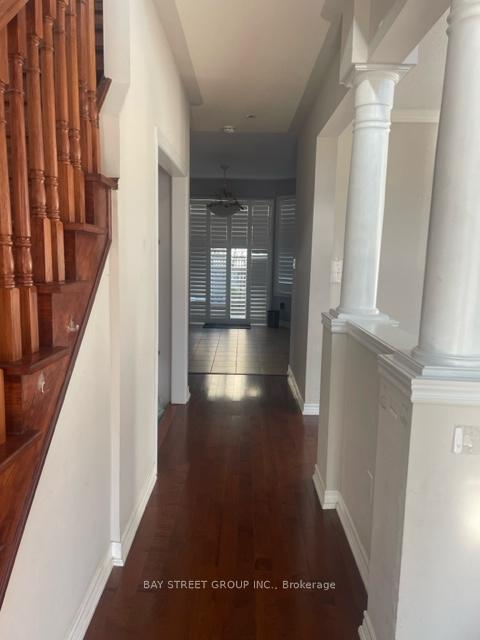Photo 2 of 2 Castleview Crescent, Markham, Victoria Manor-Jennings Gate — HOMEH