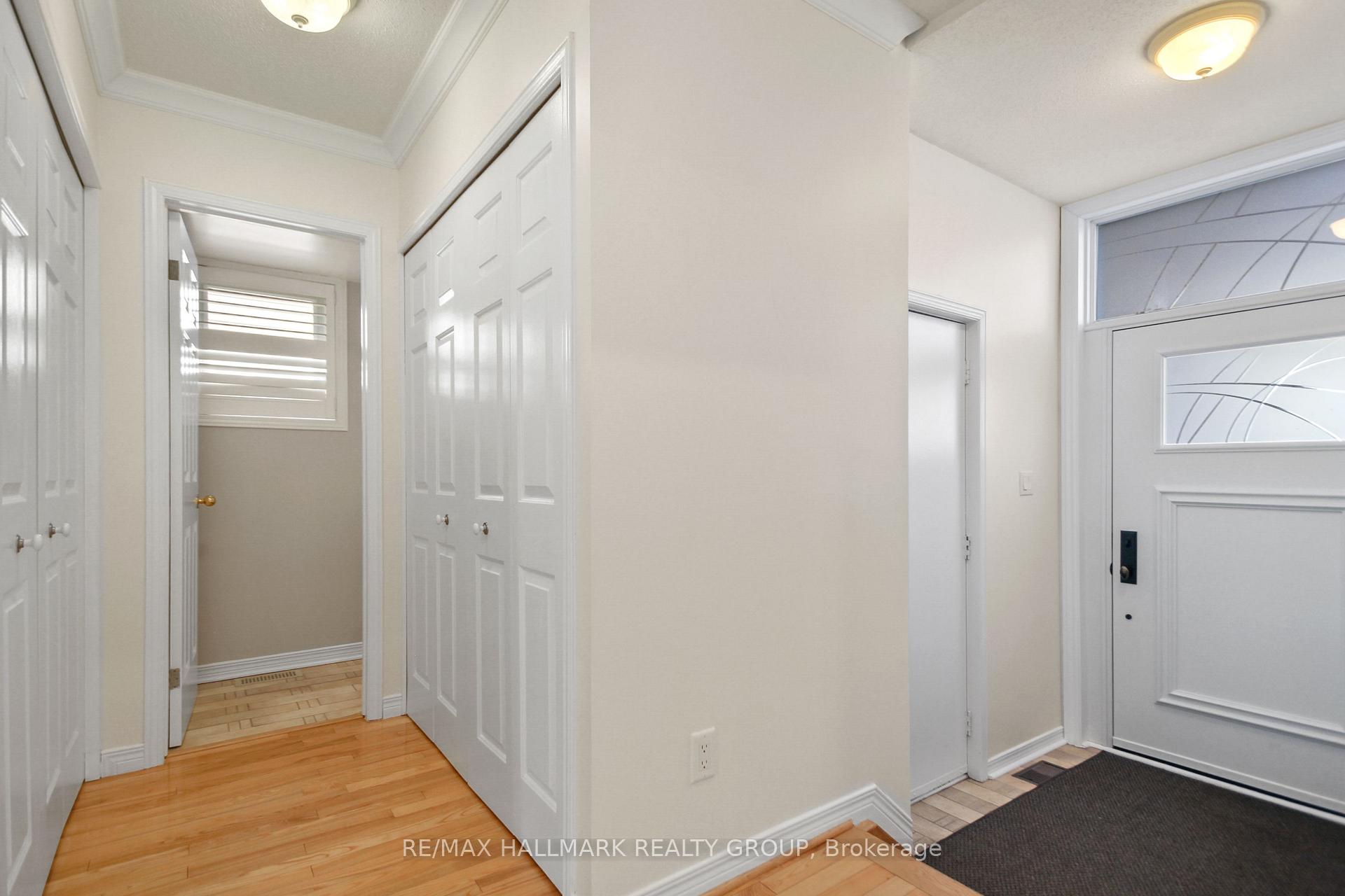 Photo 16 of 686 Mathieu Way, Ottawa, Fallingbrook/Pineridge — HOMEH
