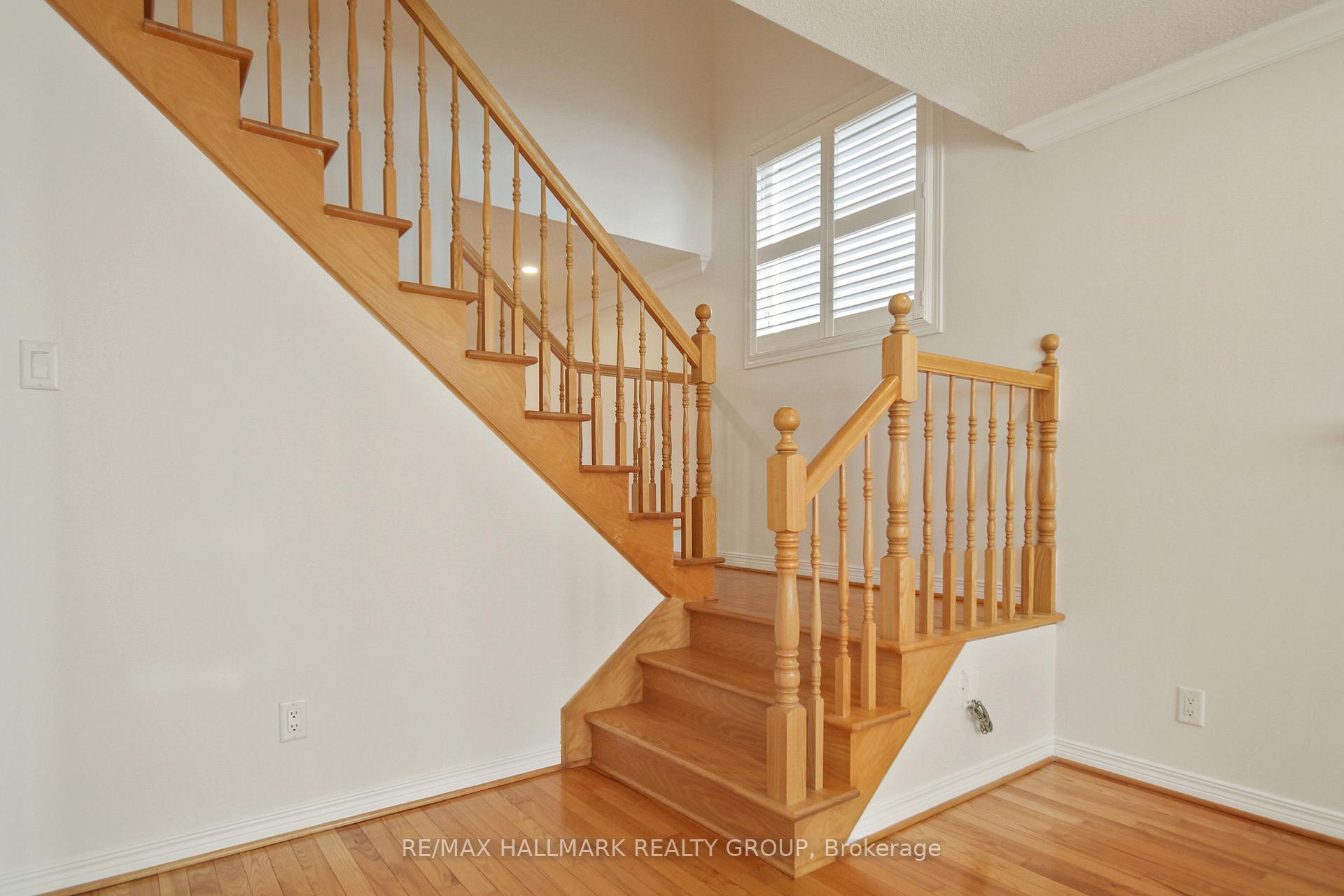 Photo 18 of 686 Mathieu Way, Ottawa, Fallingbrook/Pineridge — HOMEH