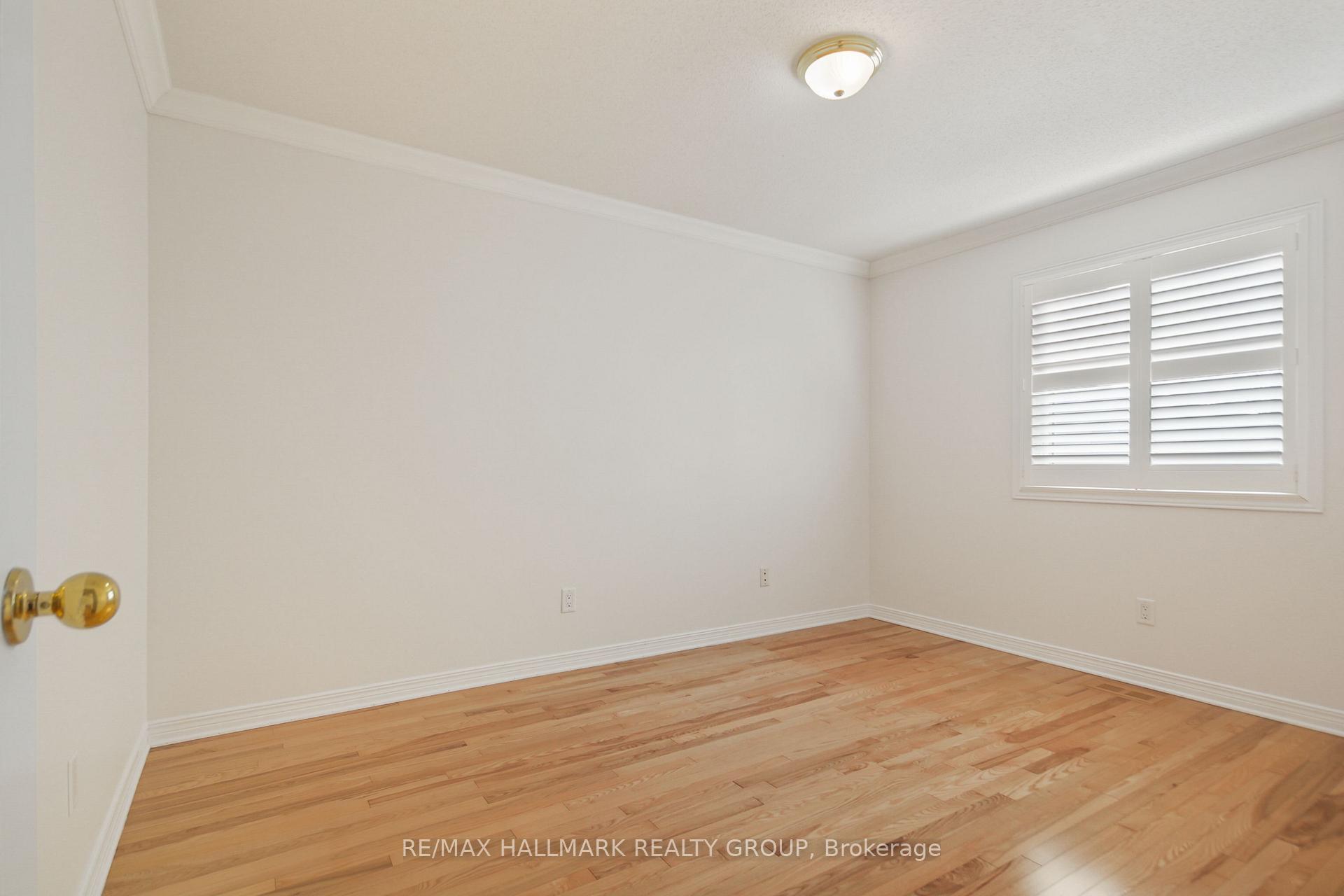 Photo 23 of 686 Mathieu Way, Ottawa, Fallingbrook/Pineridge — HOMEH