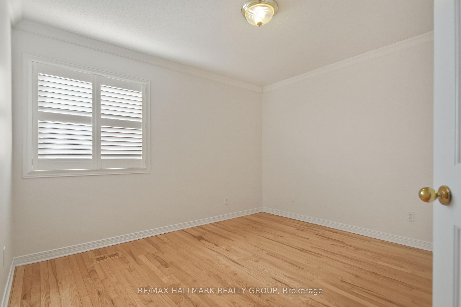 Photo 26 of 686 Mathieu Way, Ottawa, Fallingbrook/Pineridge — HOMEH