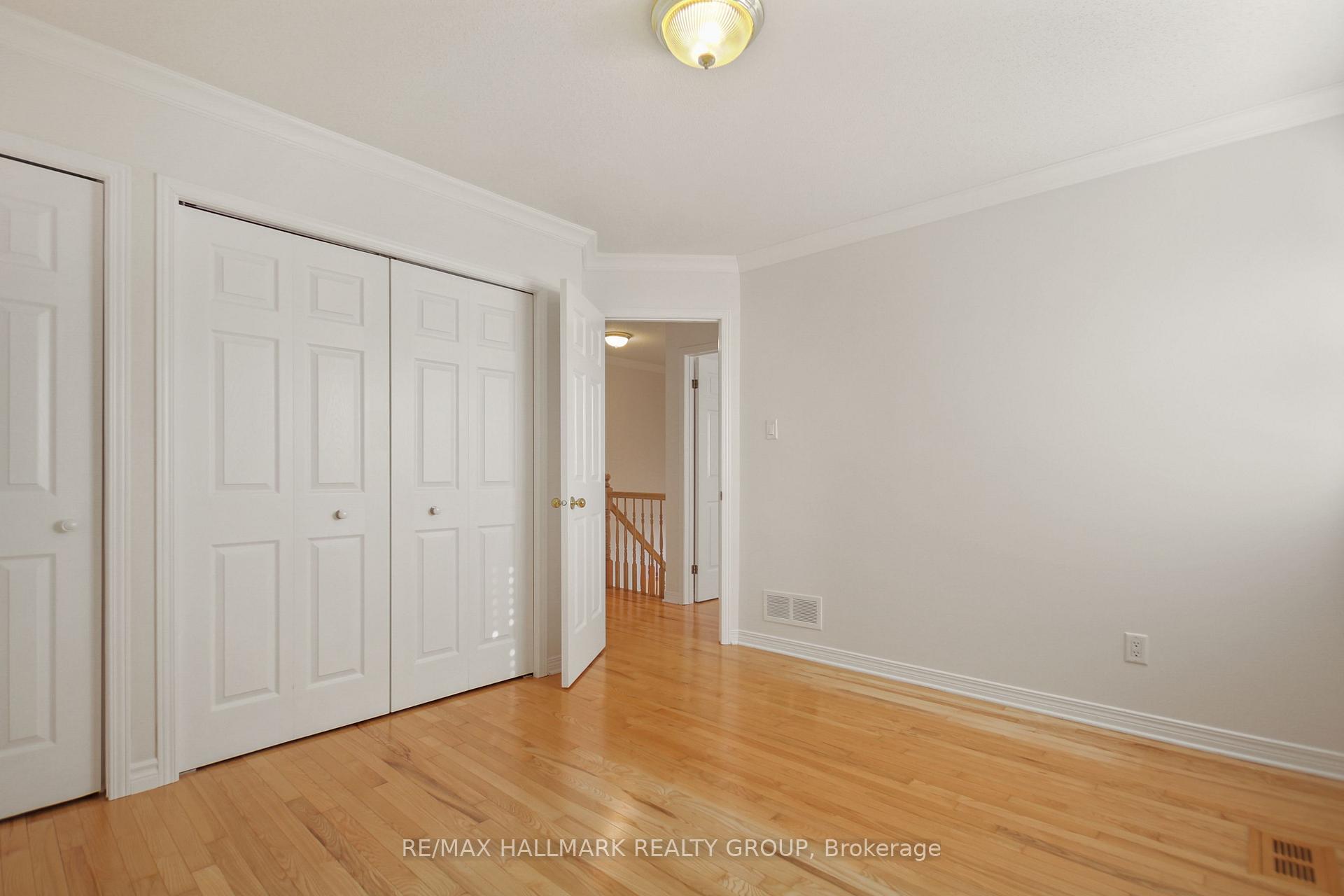 Photo 27 of 686 Mathieu Way, Ottawa, Fallingbrook/Pineridge — HOMEH